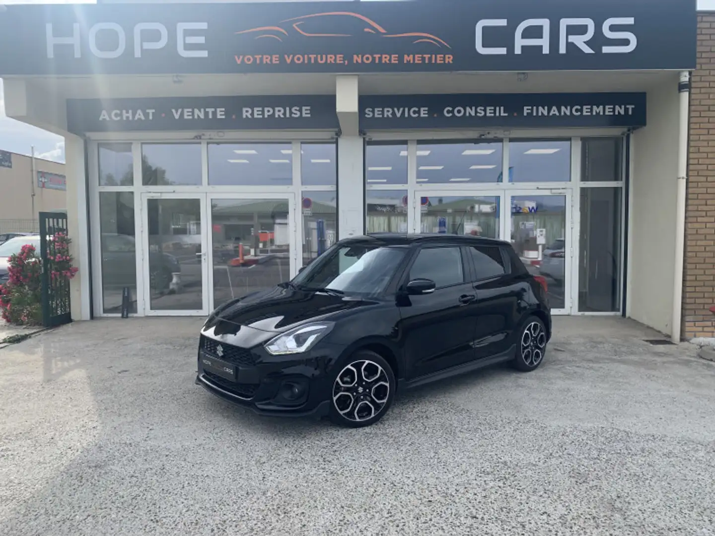 Suzuki Swift 1.4 BOOSTERJET HYBRID 129CH SPORT Schwarz - 1