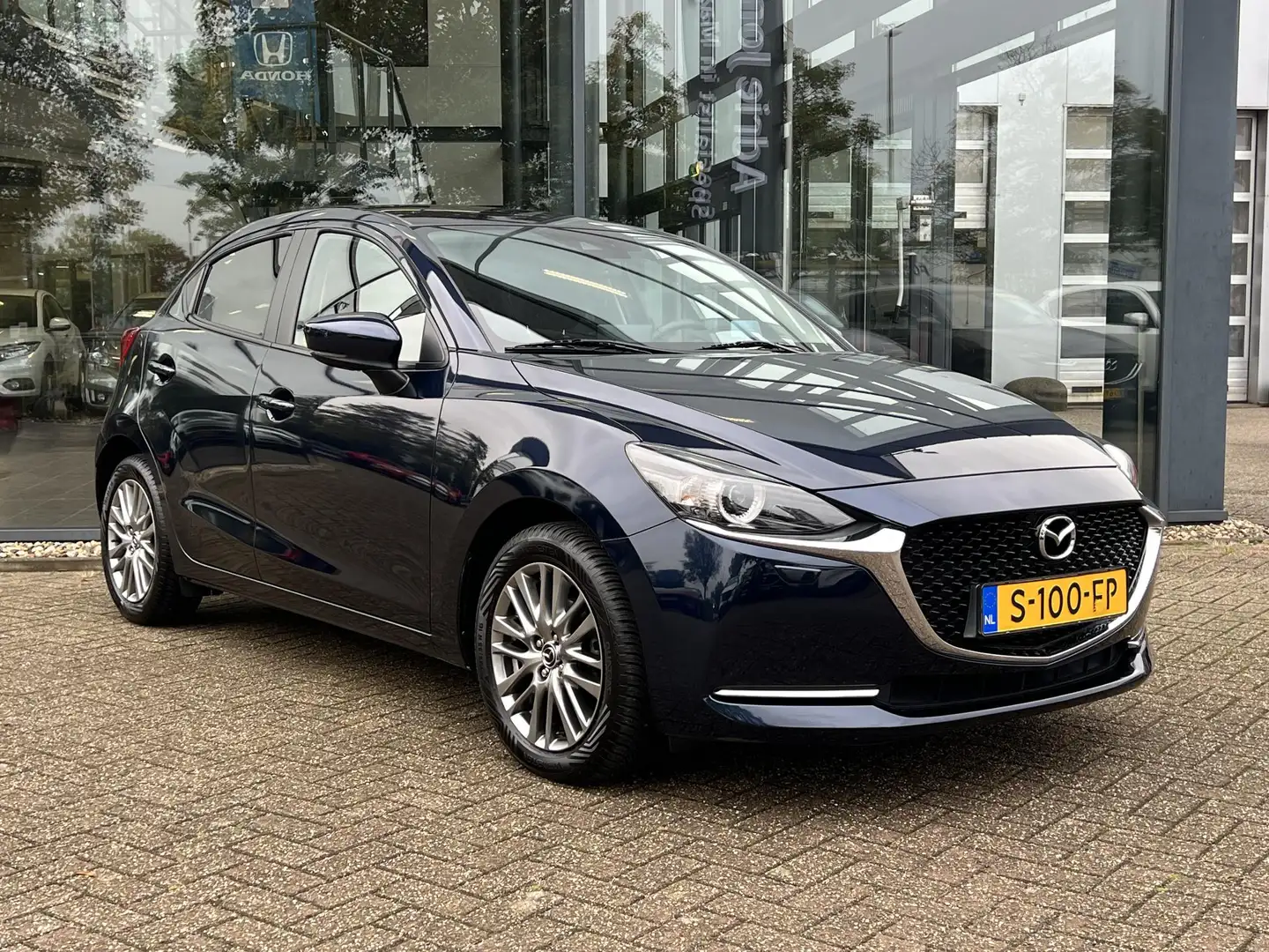 Mazda 2 1.5 Skyactiv-G Luxury | ACHTERUITRIJCAMERA | STOEL Bleu - 1