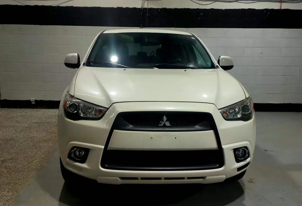 2012 Mitsubishi RVR