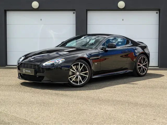 Aston Martin V8 Vantage 4.7 S | SP10 | EMBRAYAGE NEUF | CARBONE