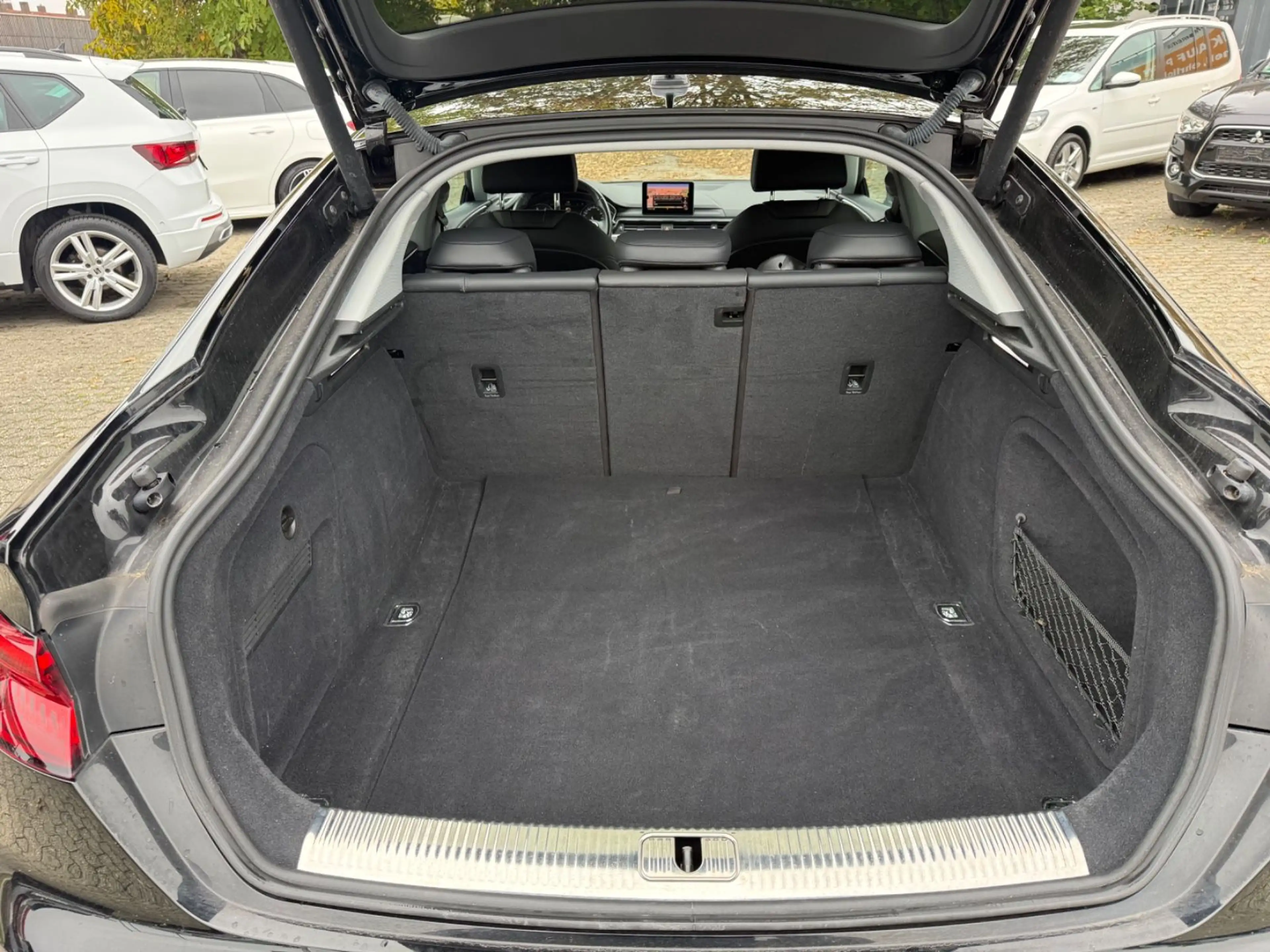 Audi A5 Sportback 40 TDI Quattro Alcantara — photo 9