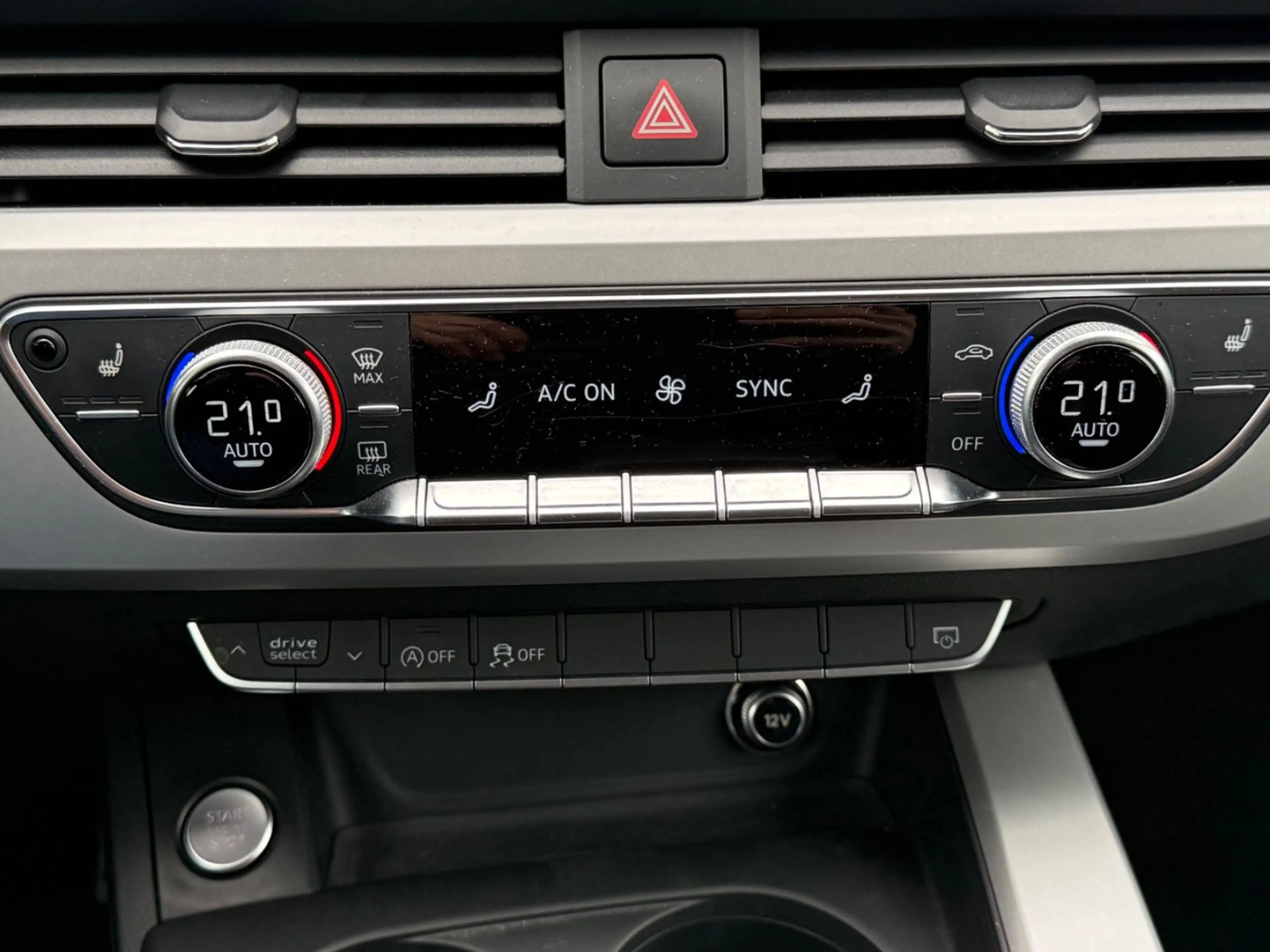 Audi A5 Sportback 40 TDI Quattro Alcantara — photo 20