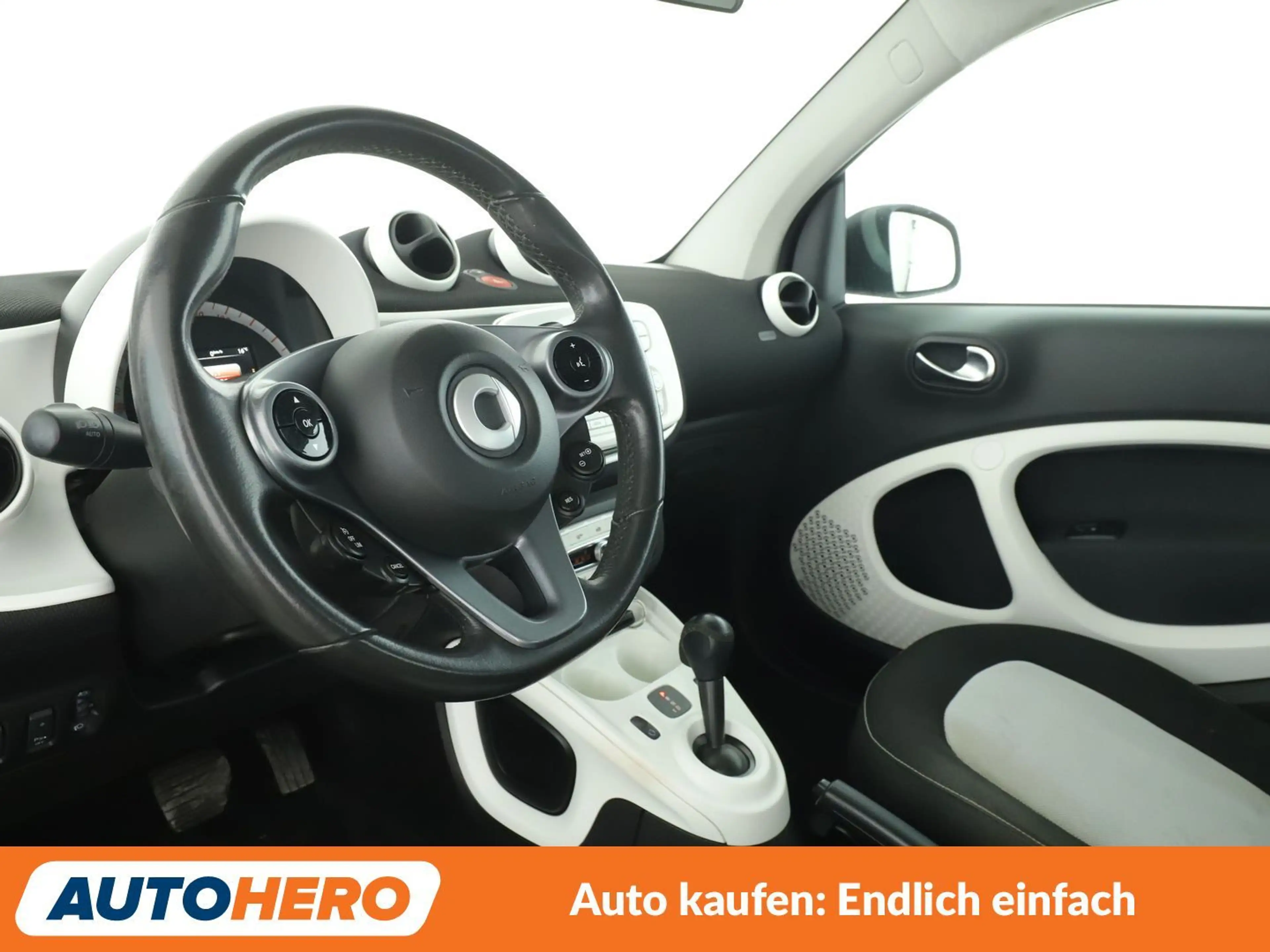 smart forTwo 1.0 passion Aut.*PDC*SHZ*KLIMA*TEMPO*GARANTIE* — photo 11
