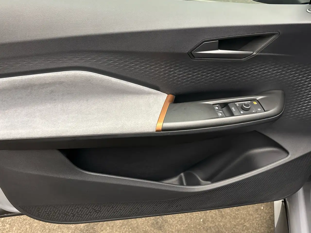 Cupra Born CarPlay LED ACC Kamera Below Zero Paket, миниатюра 12