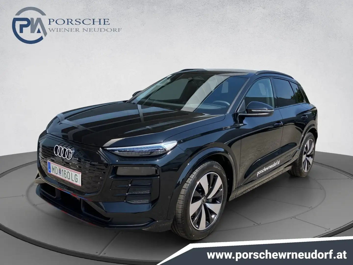 Audi Q6 e-tron e-tron quattro Schwarz - 1