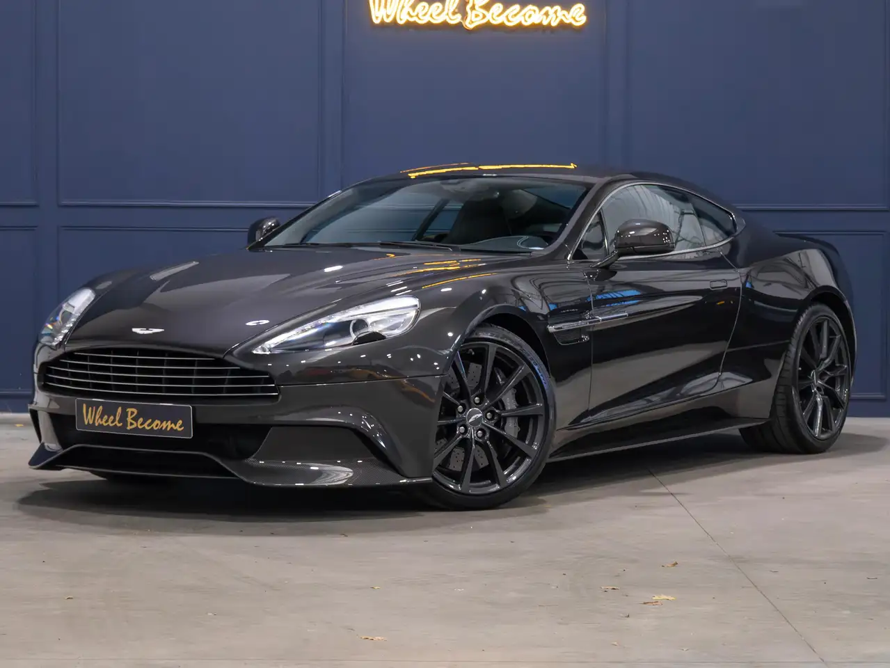 Aston Martin Vanquish