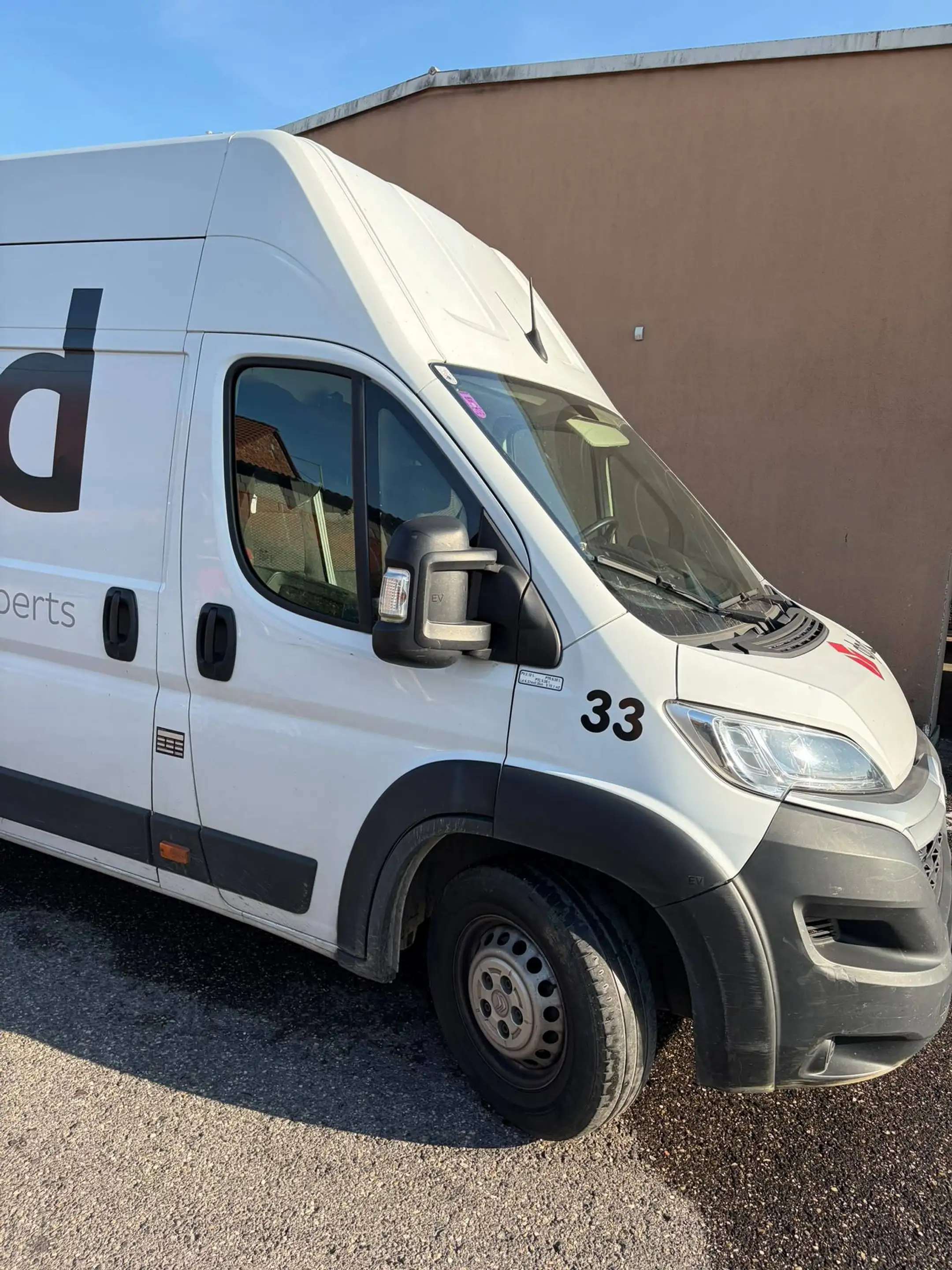 Citroen Jumper 35 L4H3 Control Heavy BlueHDi 140 Start — photo 10