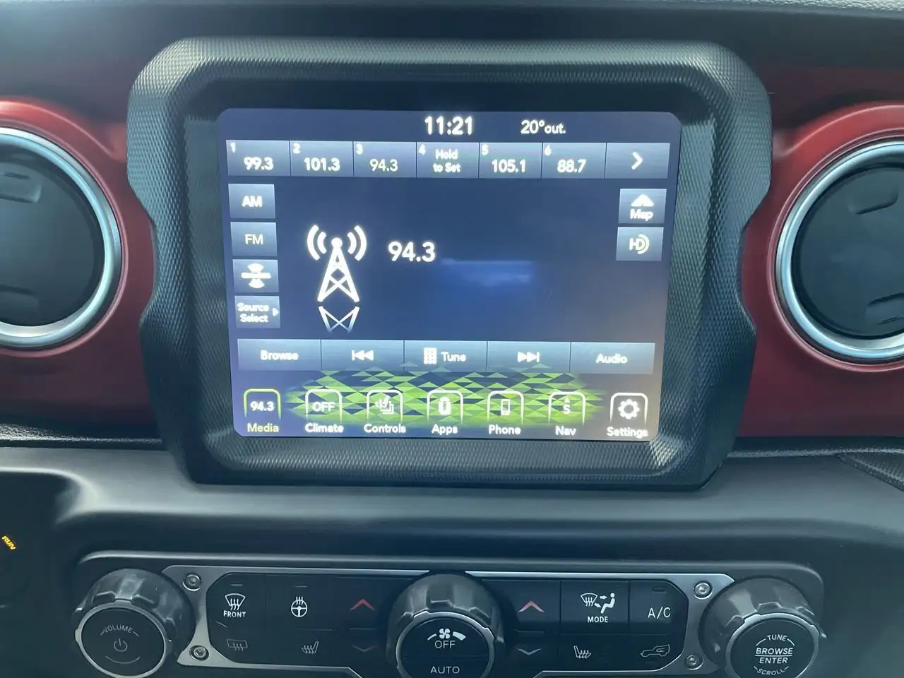 Jeep Wrangler снимка Jeep Wrangler