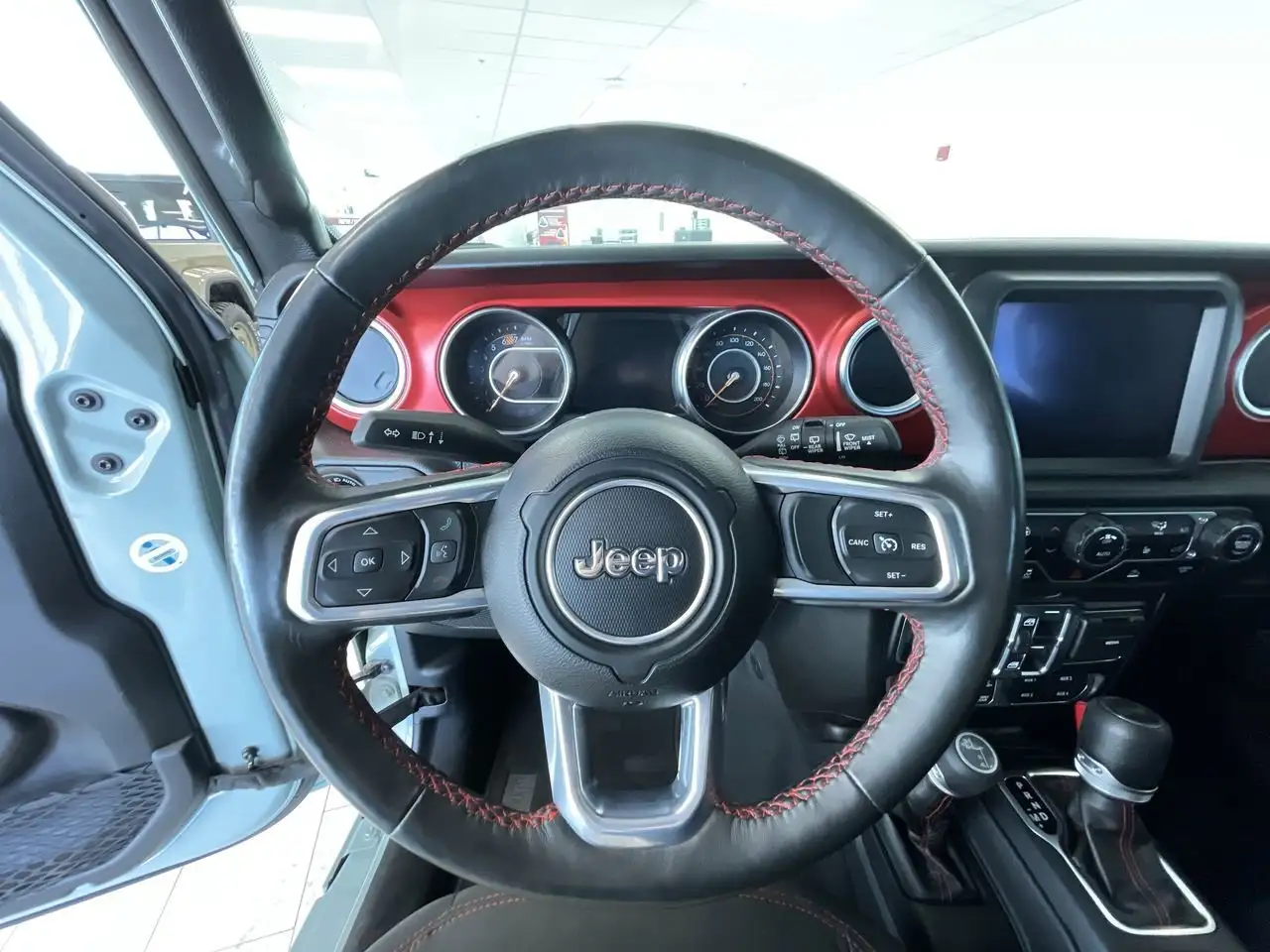 Jeep Wrangler снимка Jeep Wrangler