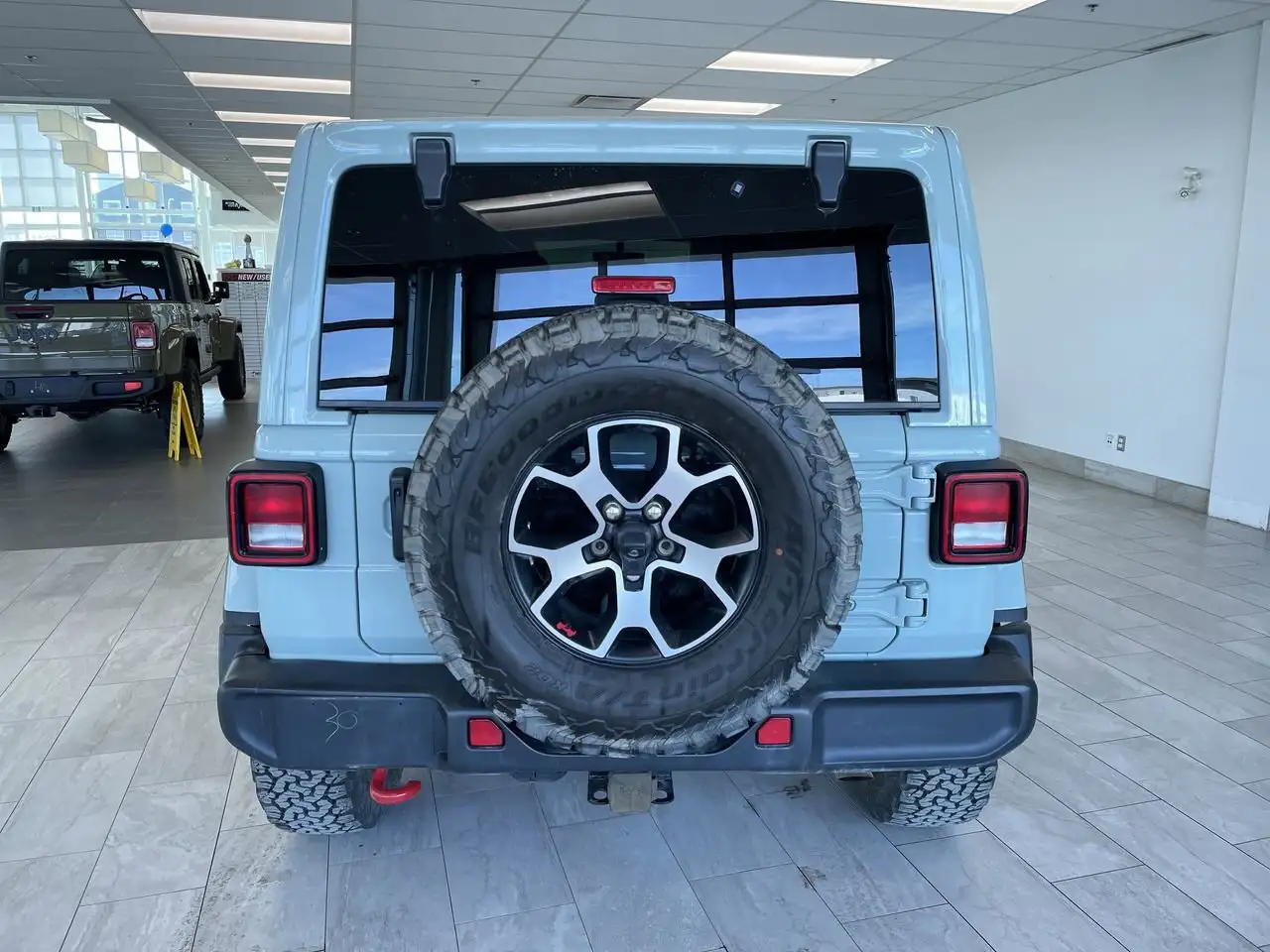 Jeep Wrangler снимка Jeep Wrangler