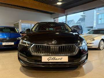 Octavia Combi 1.4 TSI iV DSG CAR-PLAY-ACC-LED