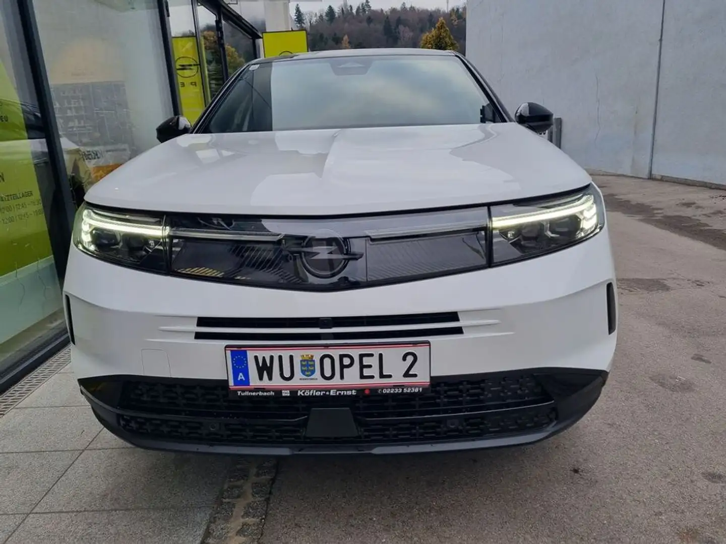 Opel Grandland X 1.2 48V Mild-Hybrid 107kW GS Weiß - 2