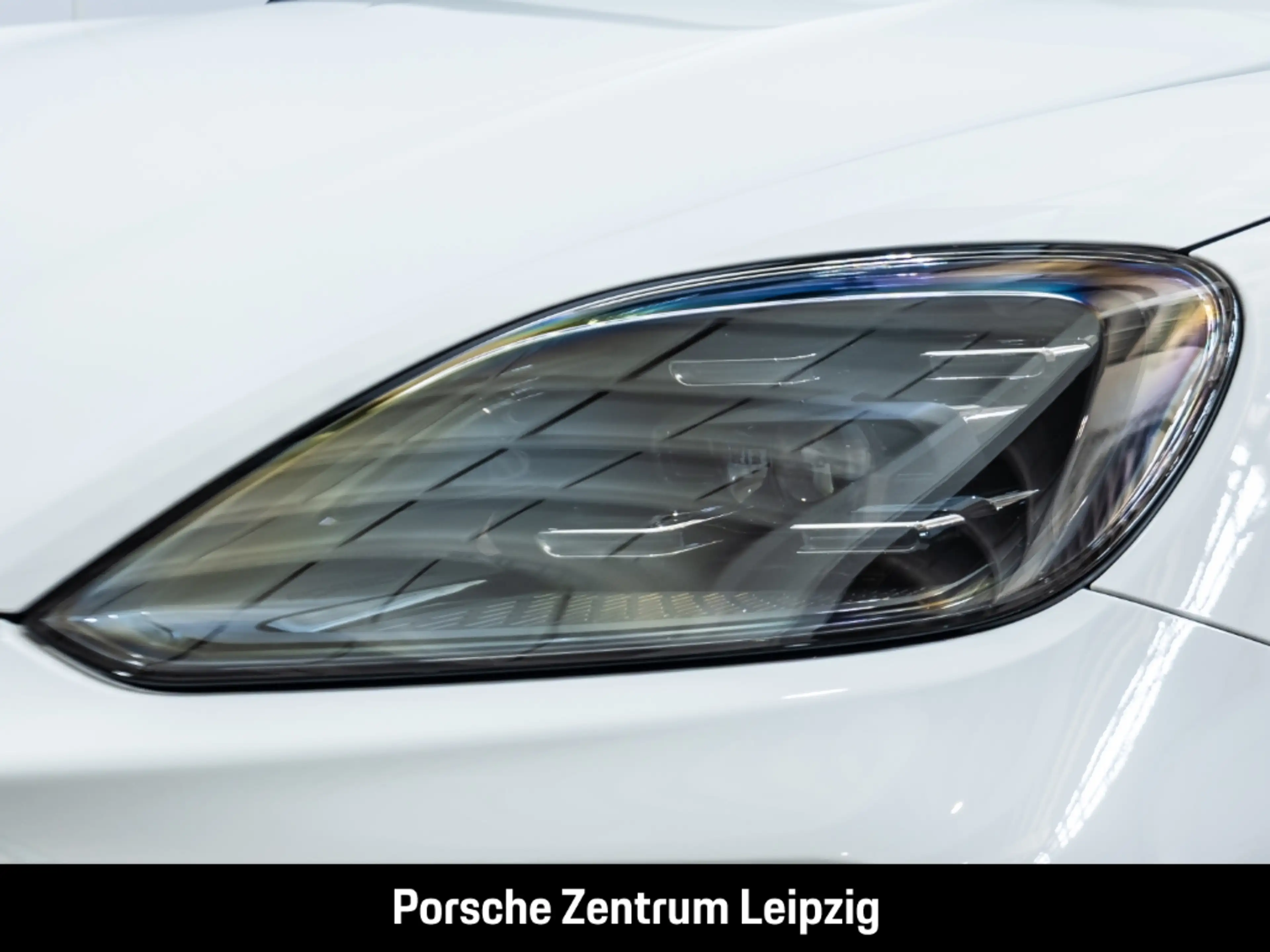 Porsche Cayenne E-Hybrid Coupe Matrix InnoDrive HeadUp — photo 9
