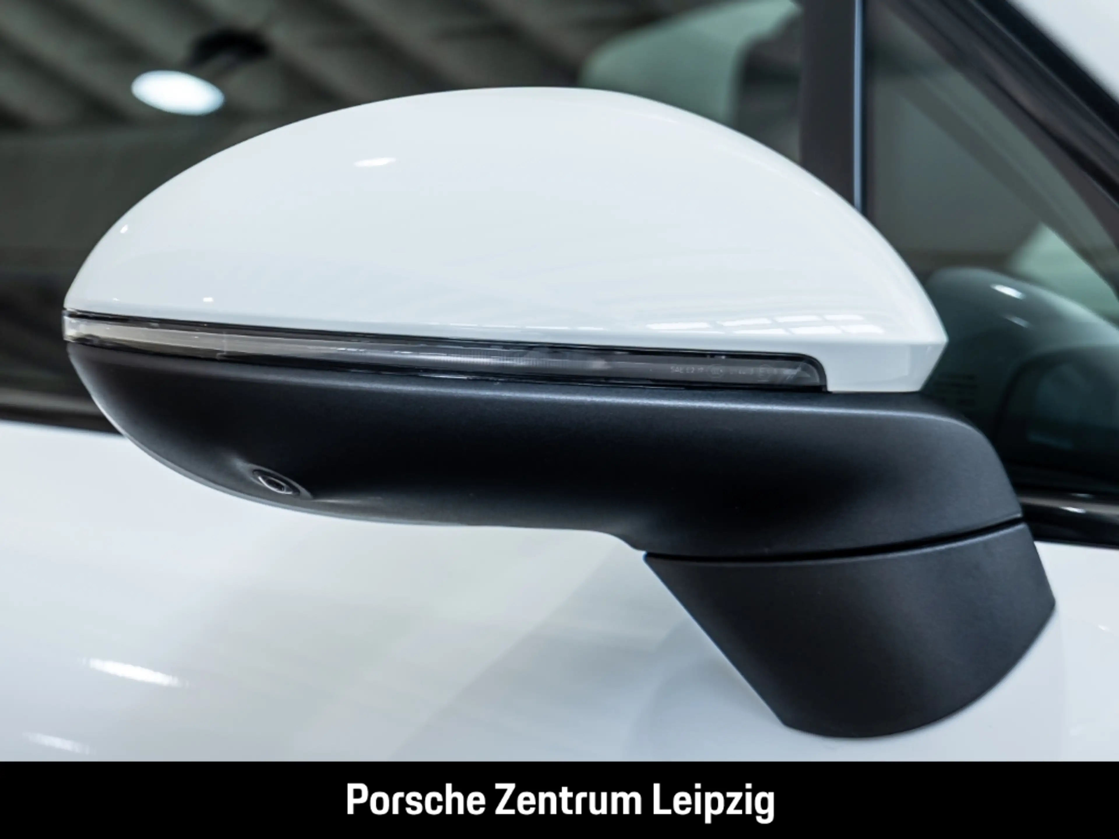 Porsche Cayenne E-Hybrid Coupe Matrix InnoDrive HeadUp — photo 11