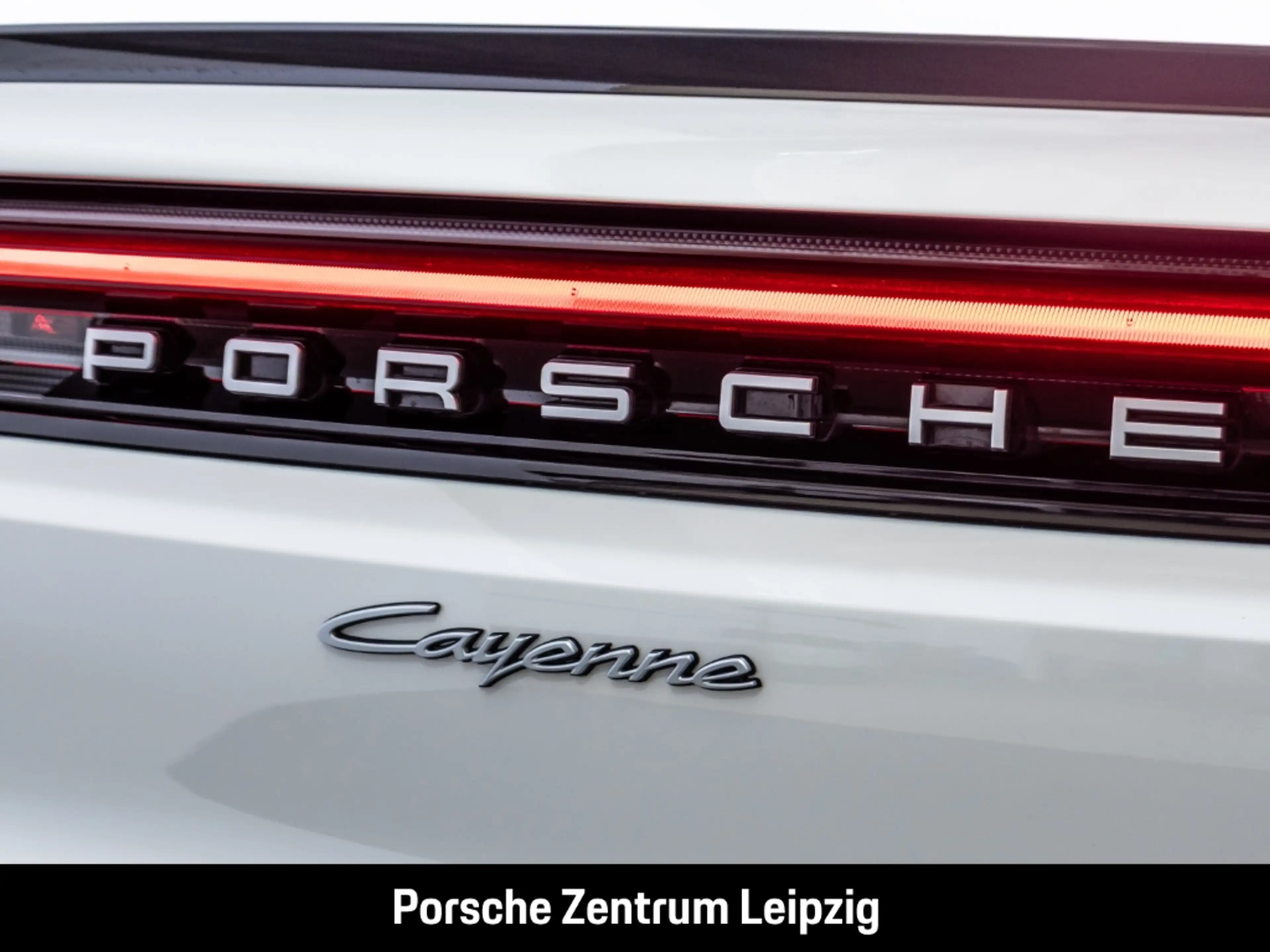 Porsche Cayenne E-Hybrid Coupe Matrix InnoDrive HeadUp — photo 14