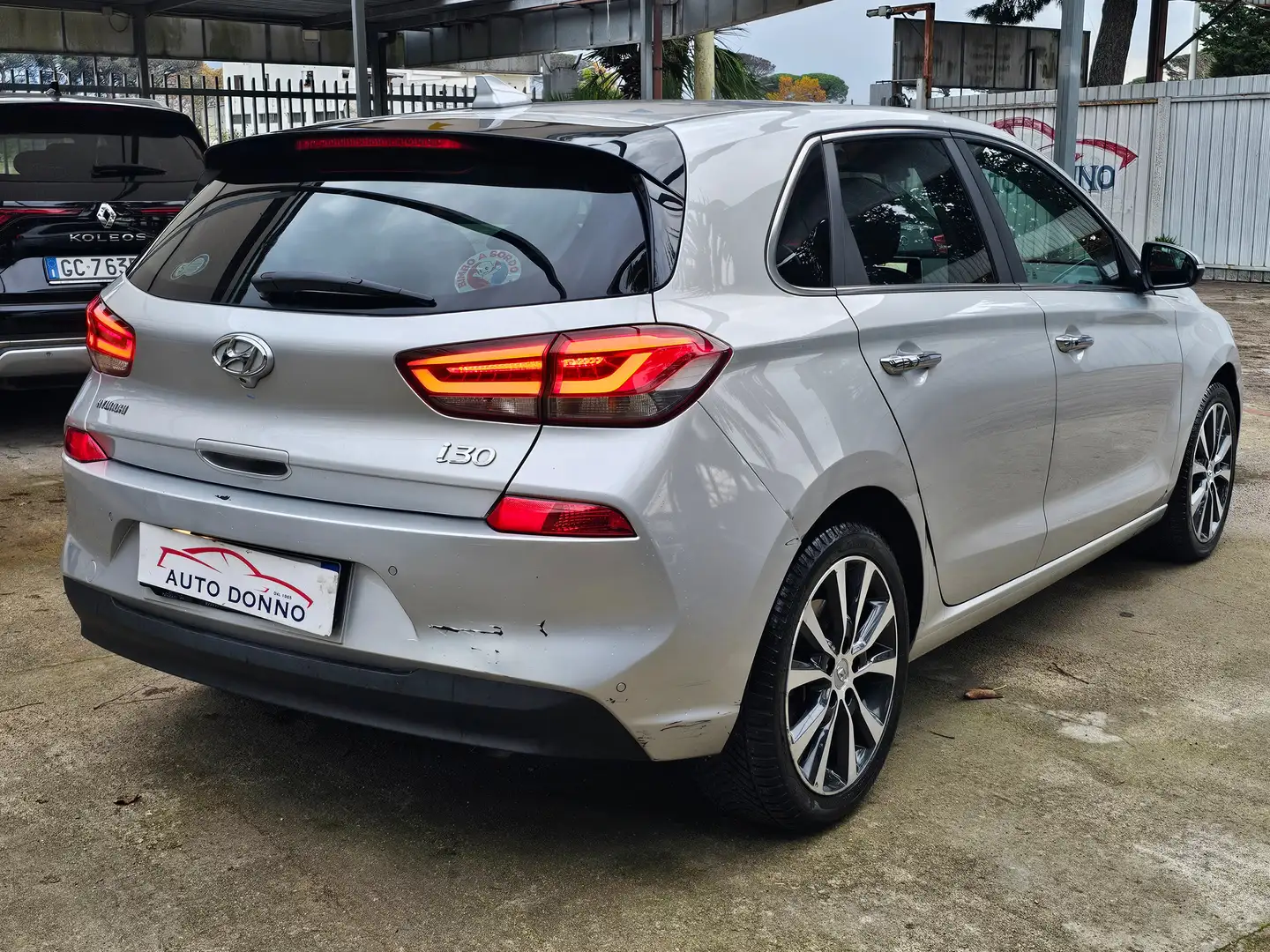 Hyundai i30 i30 5p 1.6 crdi Style 110cv Argento - 2