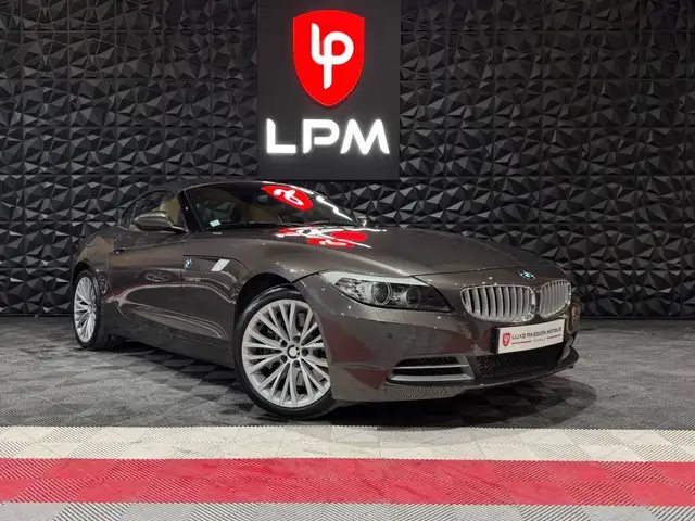 BMW Z4 view 3