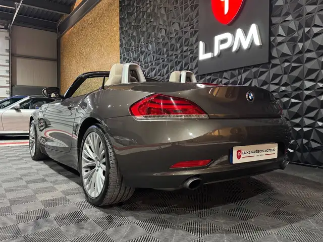 BMW Z4 view 11