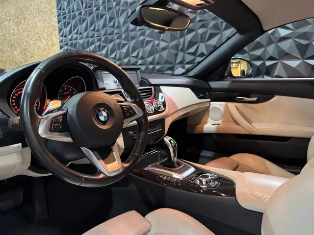 BMW Z4 view 12