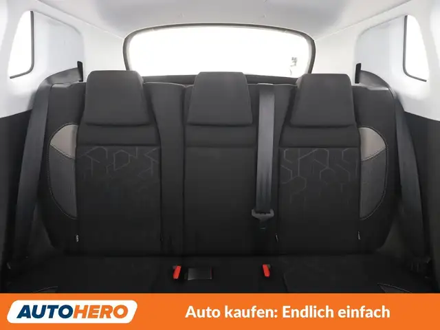 Peugeot 2008 view 15