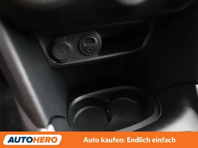 Peugeot 2008 view 24