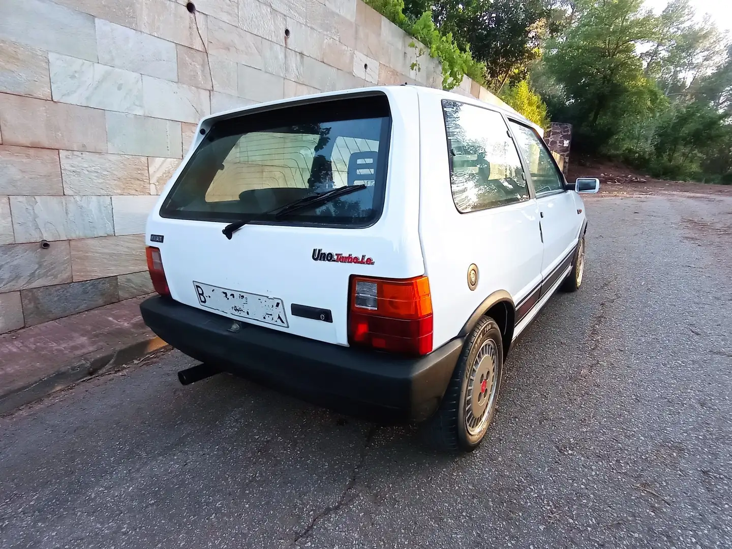 Fiat Uno Turbo i.e. Bílá - 2