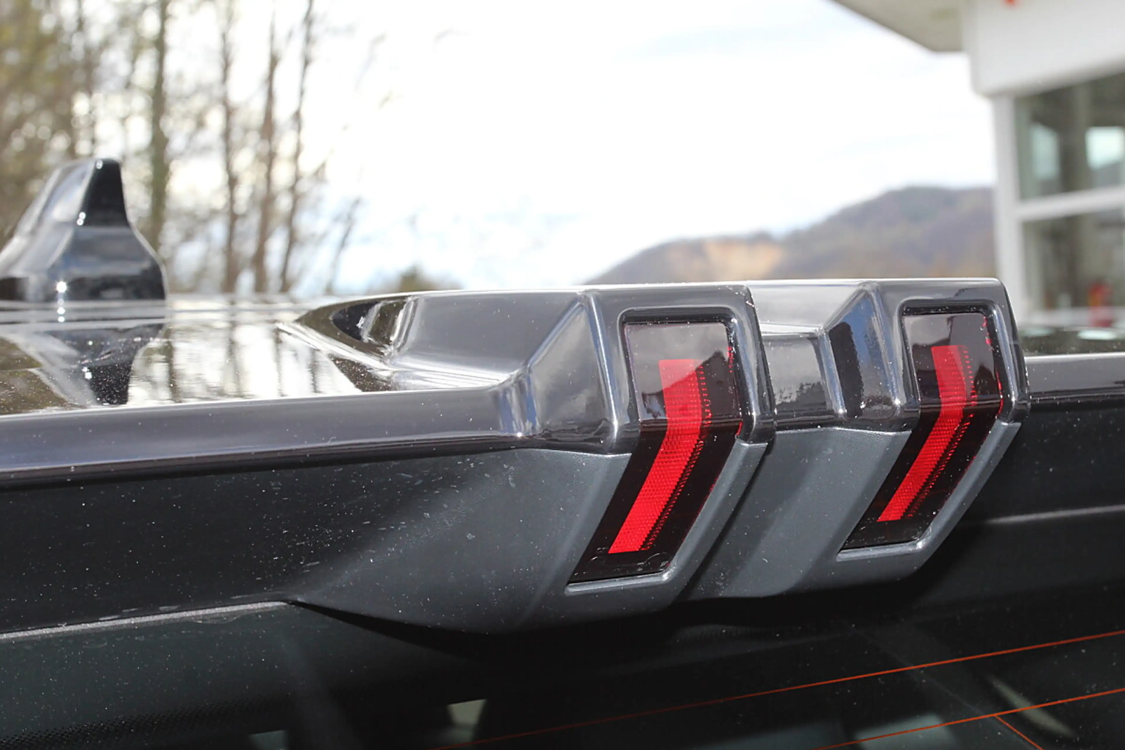 Omoda 9 PHEV 1.5TGDi Premium Line AWD — photo 13