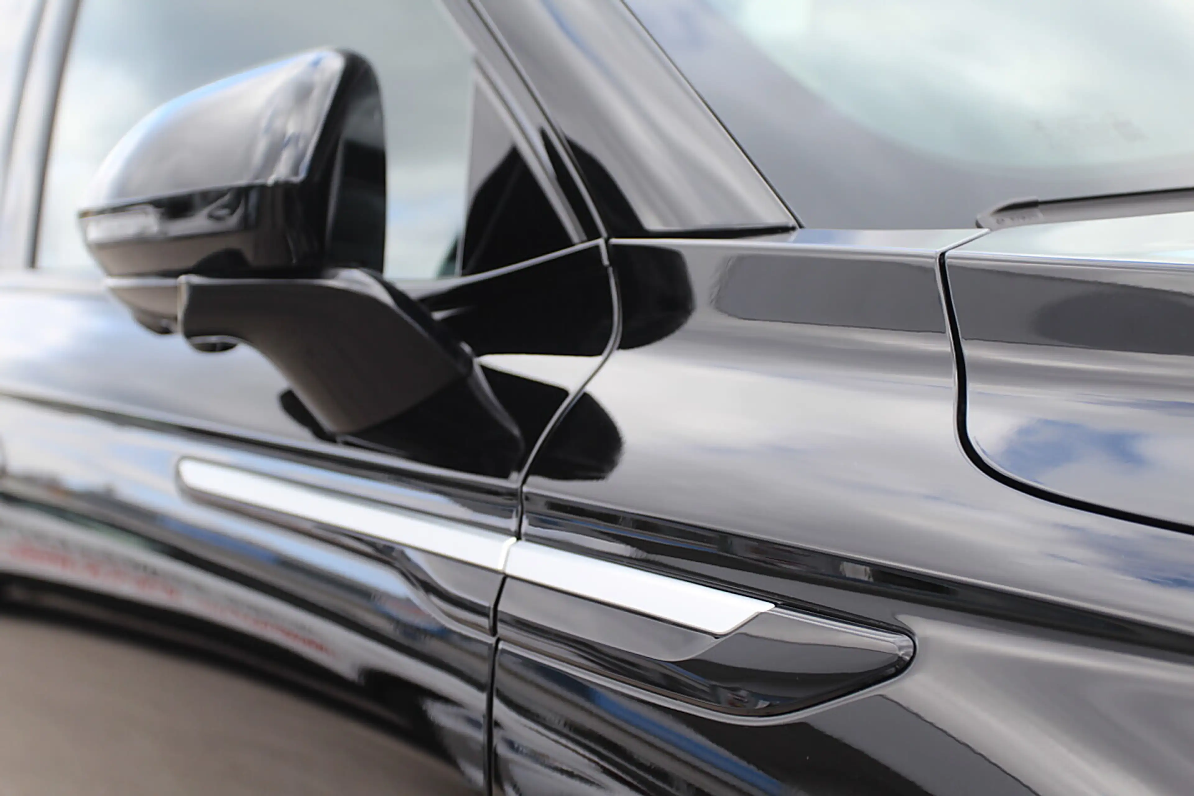 Omoda 9 PHEV 1.5TGDi Premium Line AWD — photo 7
