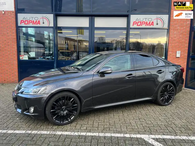 Lexus IS 250 Business Style