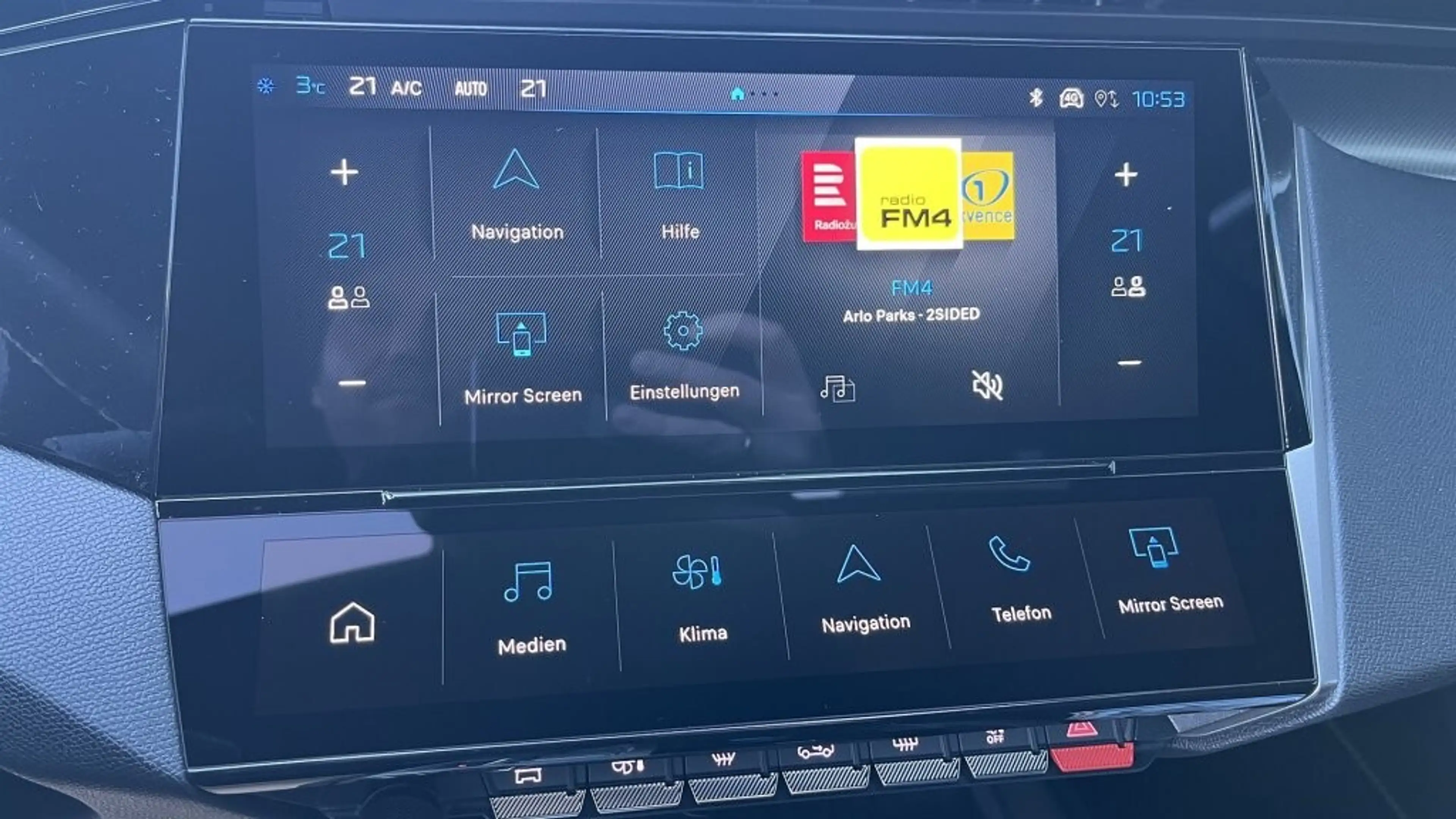Peugeot 408 Elektro 210 58kWh GT — photo 13