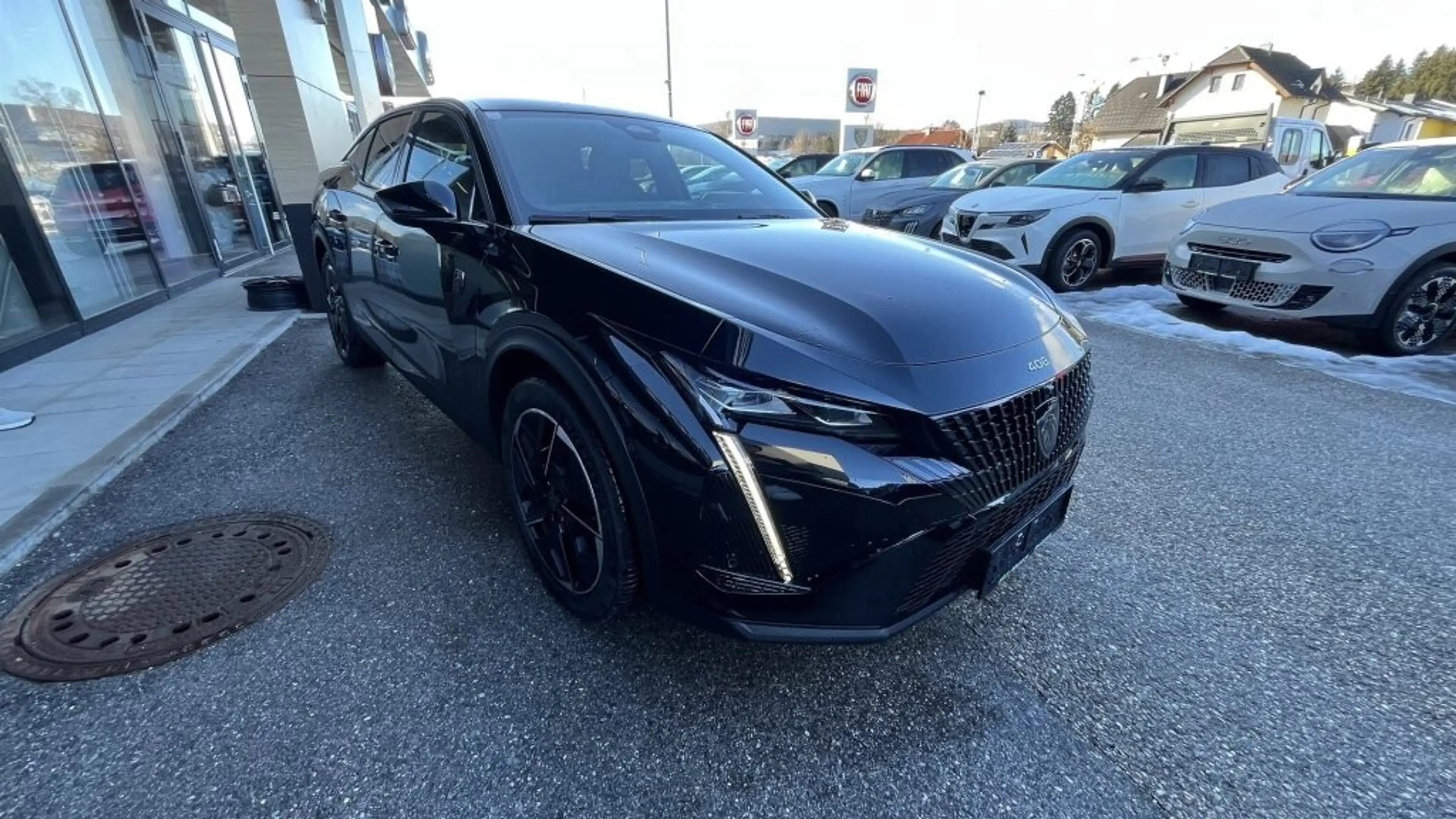 Peugeot 408 Elektro 210 58kWh GT — photo 6