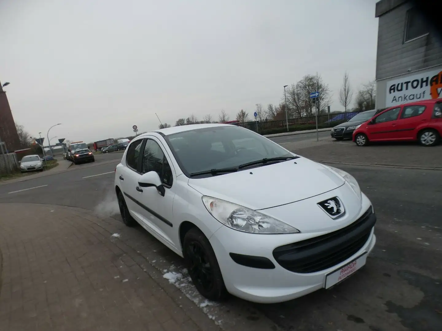 Peugeot 207 Filou Weiß - 1