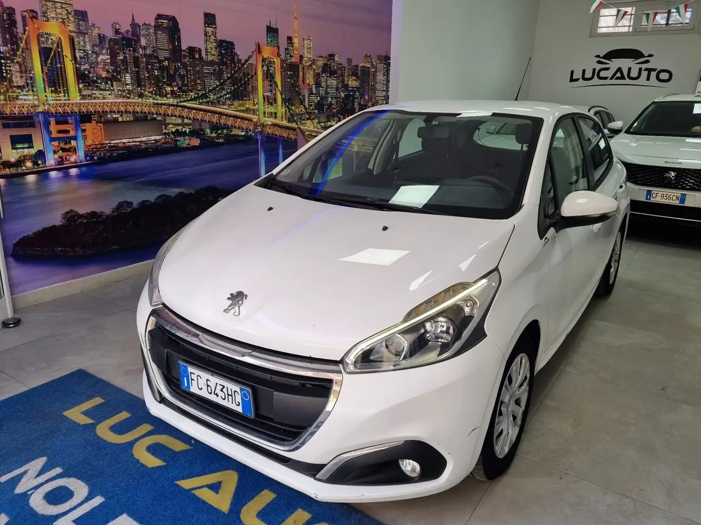 Peugeot 208 208 5p 1.6 bluehdi autocarro 4 posti Blanc - 2