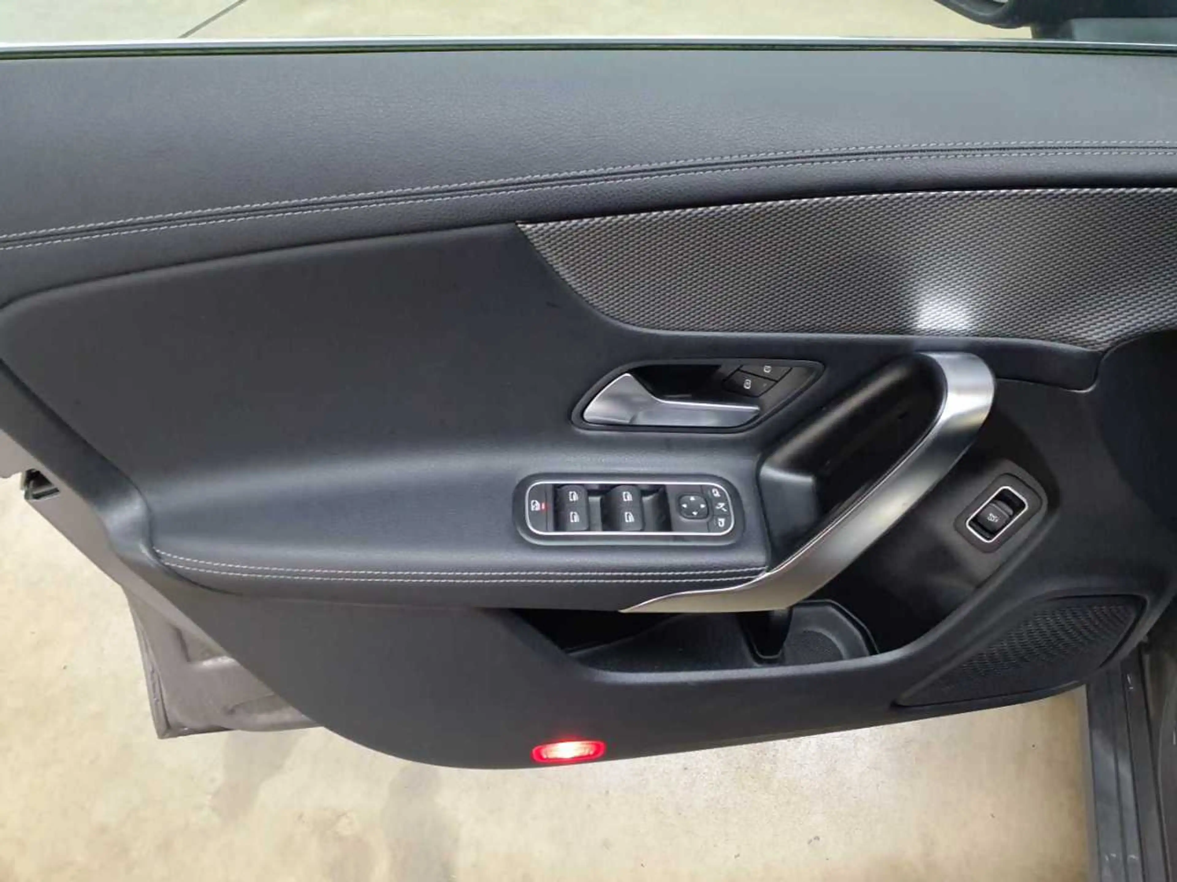 Mercedes-Benz CLA 220 CLA 220d 8G-Progressive KAM Totw. Temp — photo 4