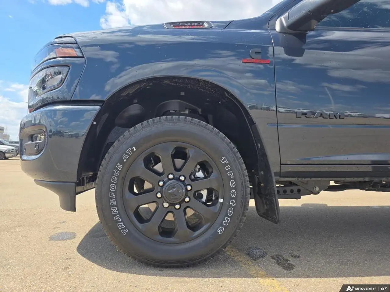 RAM 2500 снимка RAM 2500