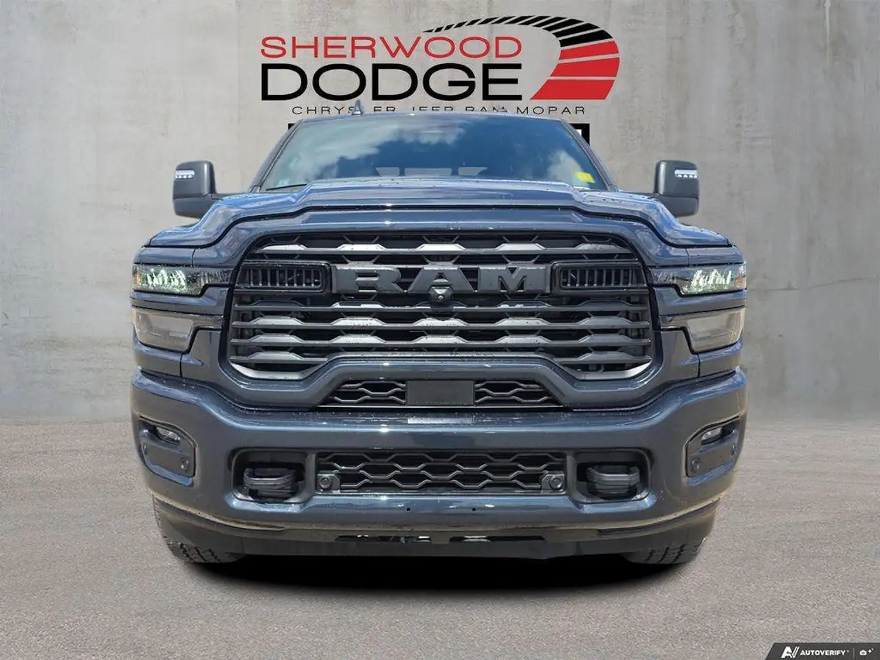 RAM 2500 снимка RAM 2500