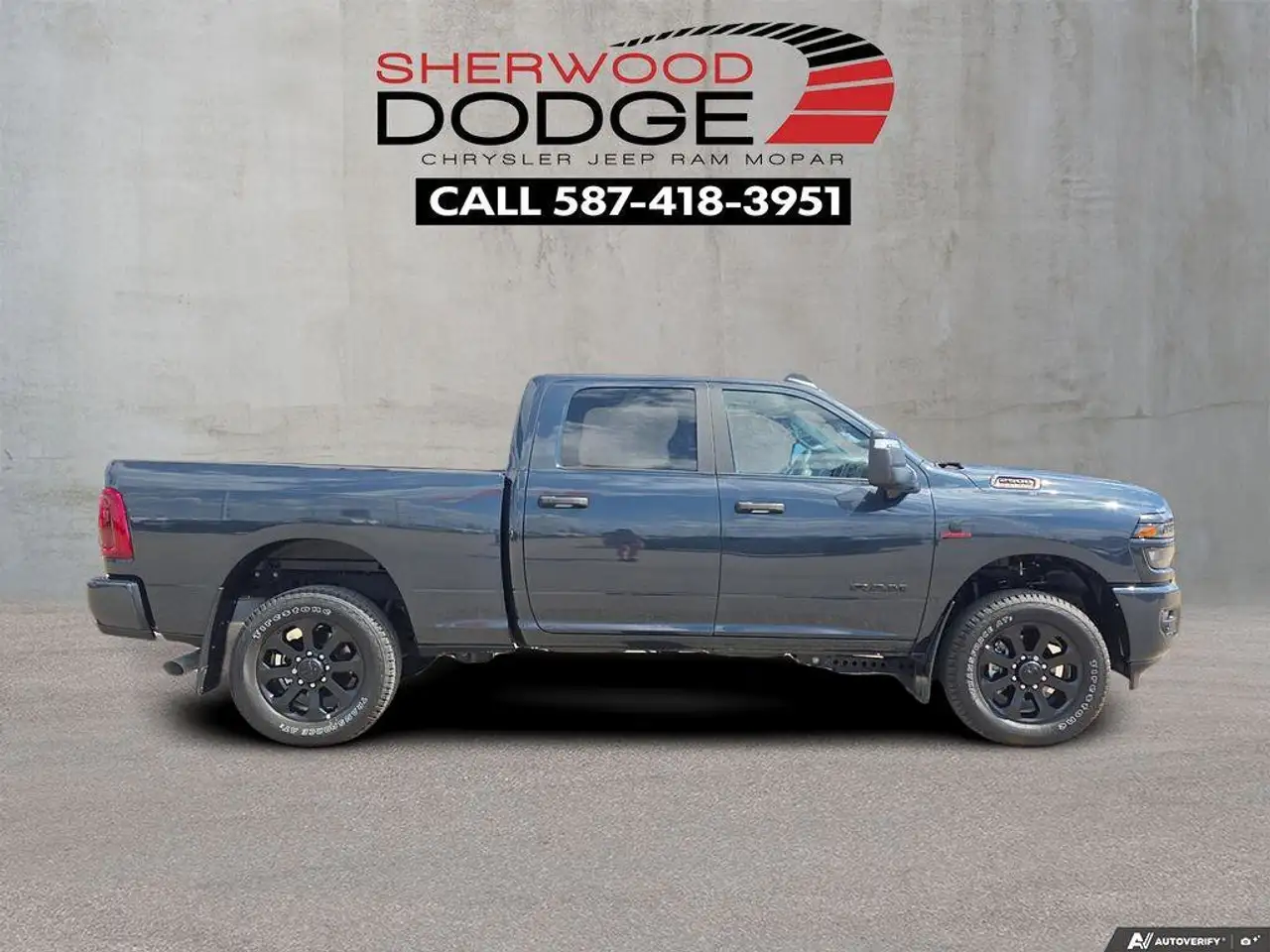 RAM 2500 снимка RAM 2500