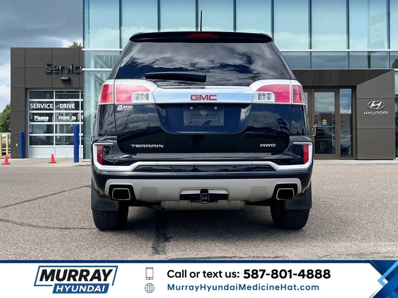 GMC Terrain photo GMC Terrain