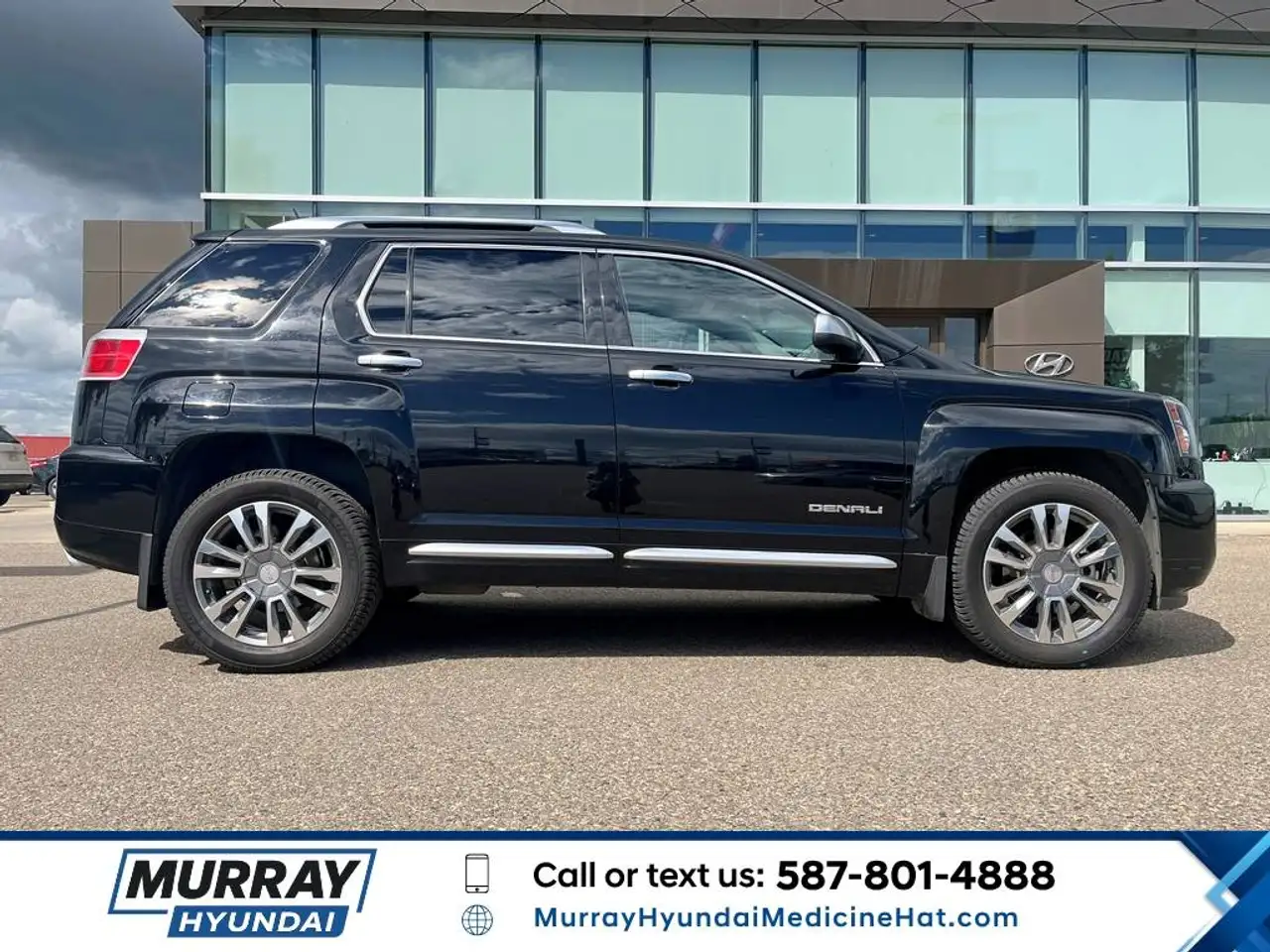 GMC Terrain photo GMC Terrain