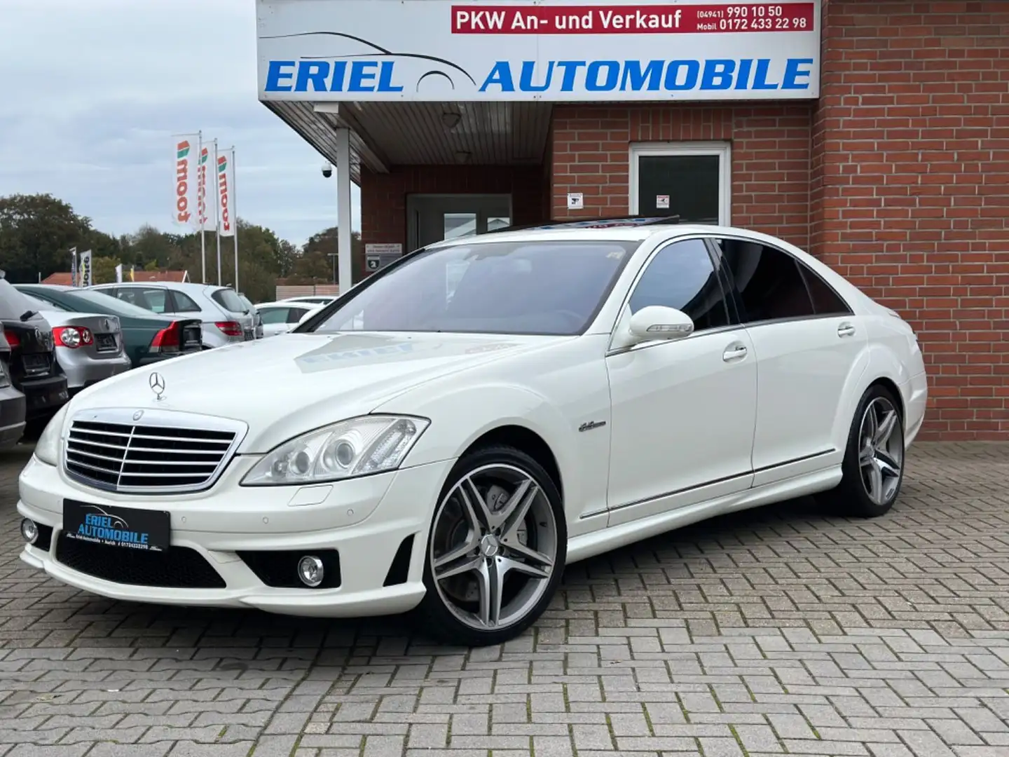 Mercedes-Benz S 63 AMG S 63 L AMG S -Klasse Lim. AMG 20LM/H&K/1.AZ/VOLL Bílá - 1