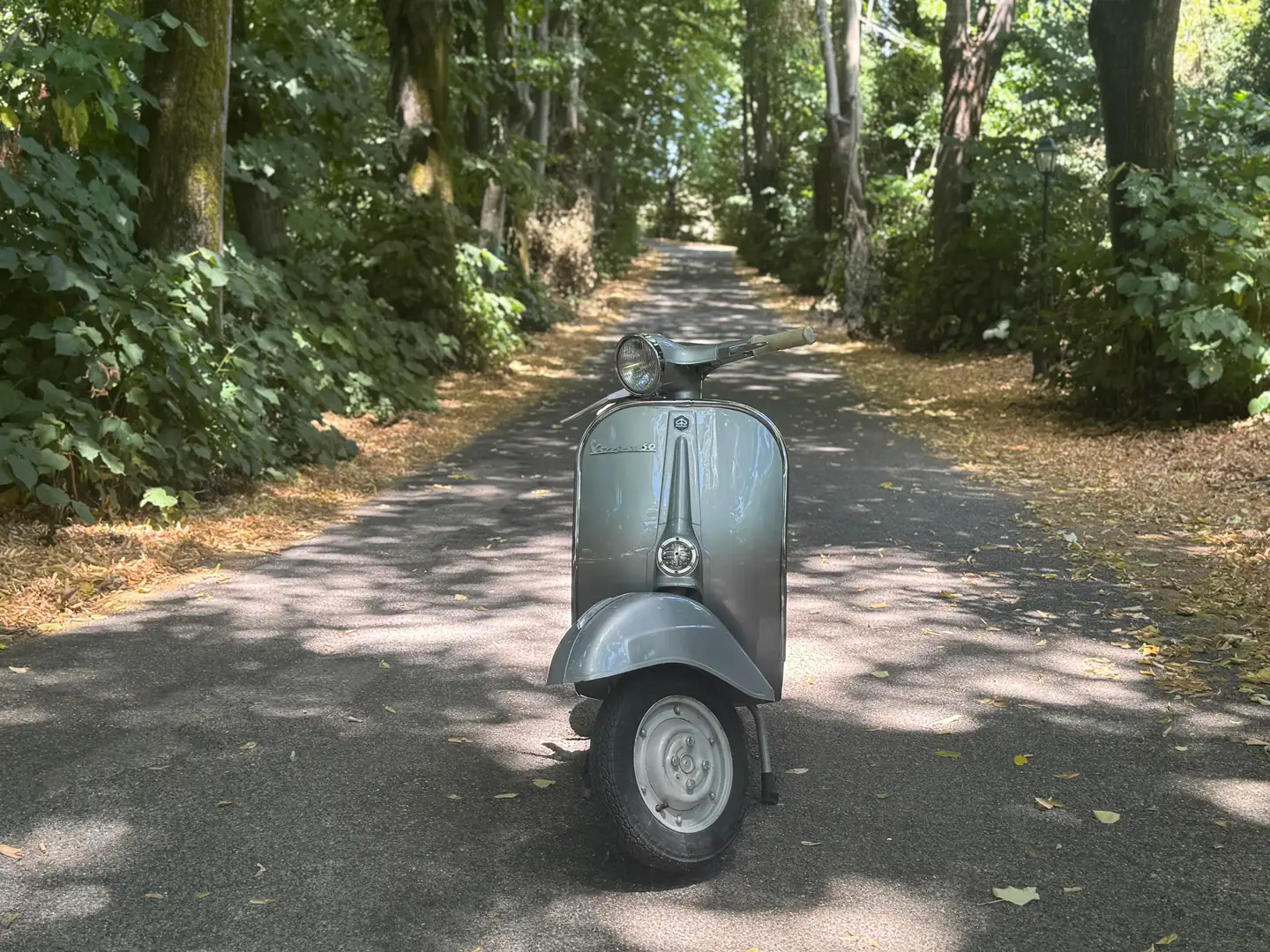 Vespa 50 Zilver - 2