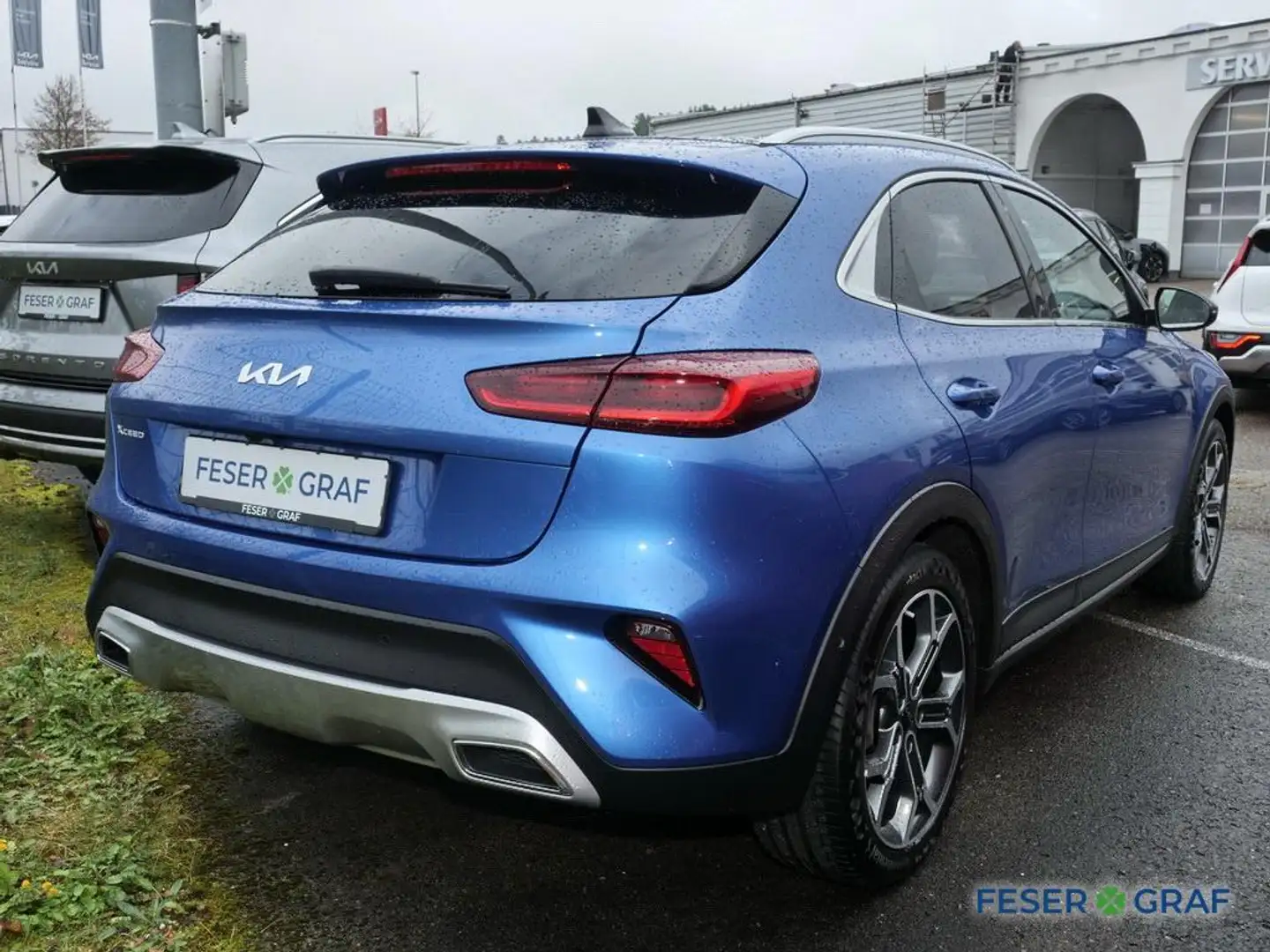 Kia XCeed 1.5T DCT7 PLATINUM Panorama 8-fach-bereift Blau - 2