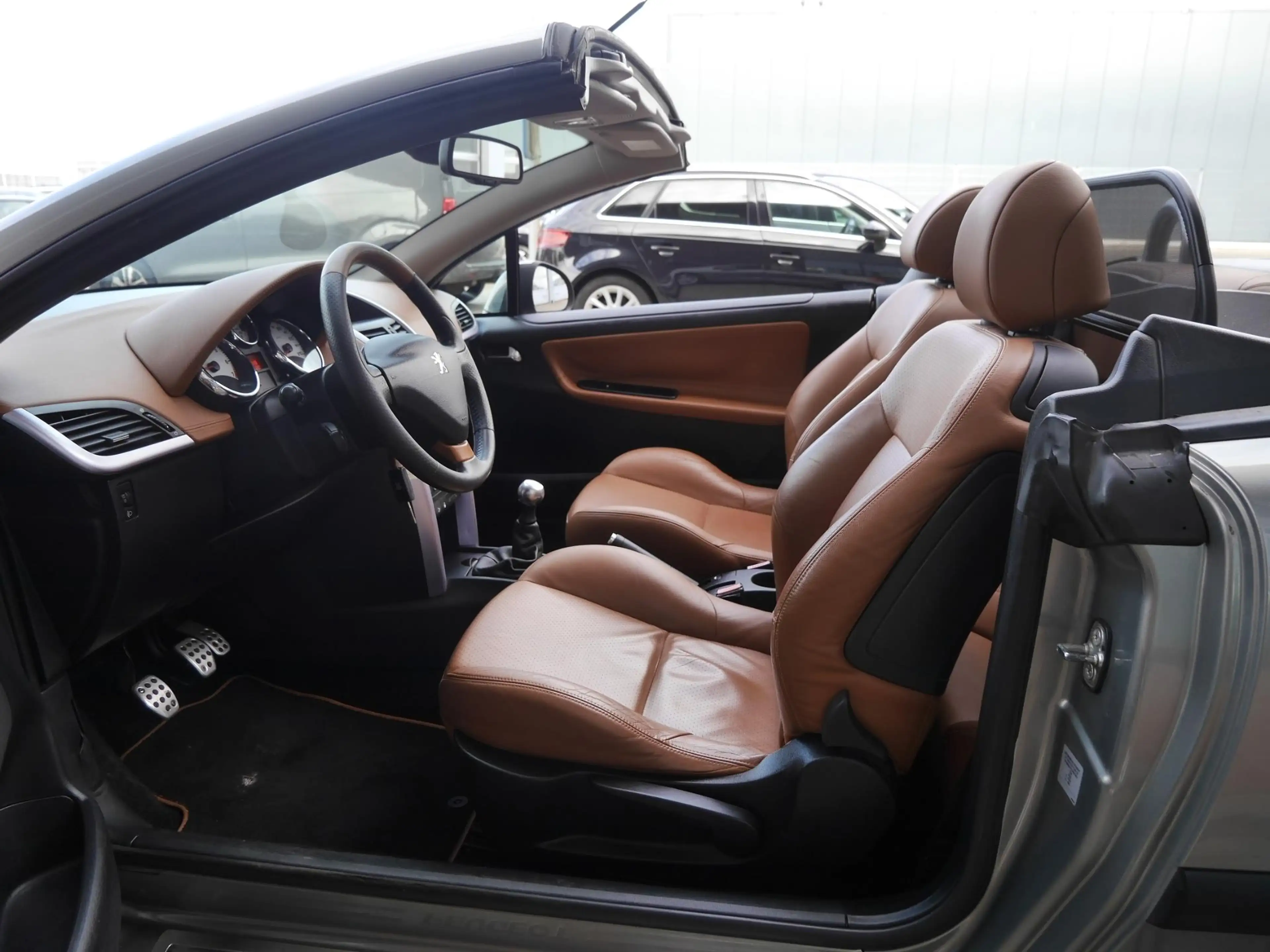 Peugeot 207 CC 1.6-16V T Féline | Cabrio | Hardtop | 150 PK | — photo 12