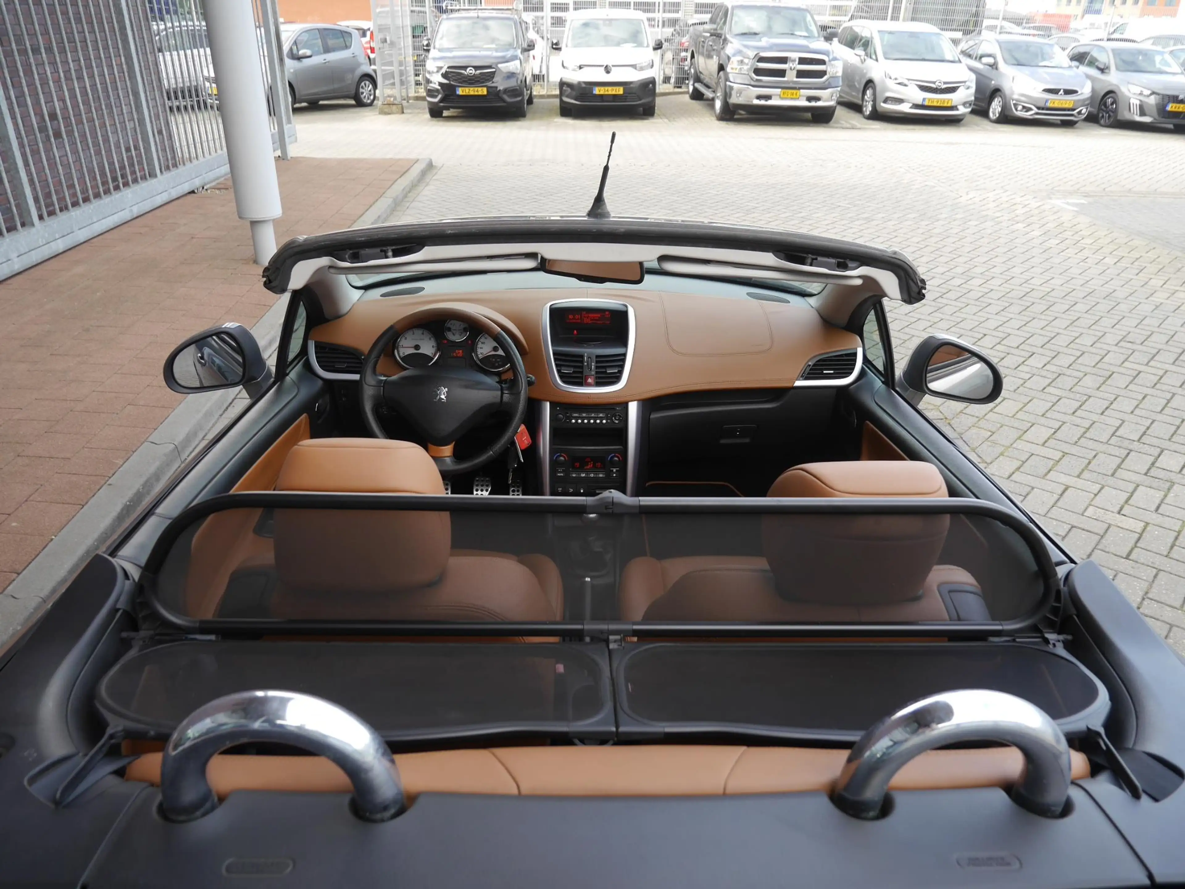 Peugeot 207 CC 1.6-16V T Féline | Cabrio | Hardtop | 150 PK | — photo 11