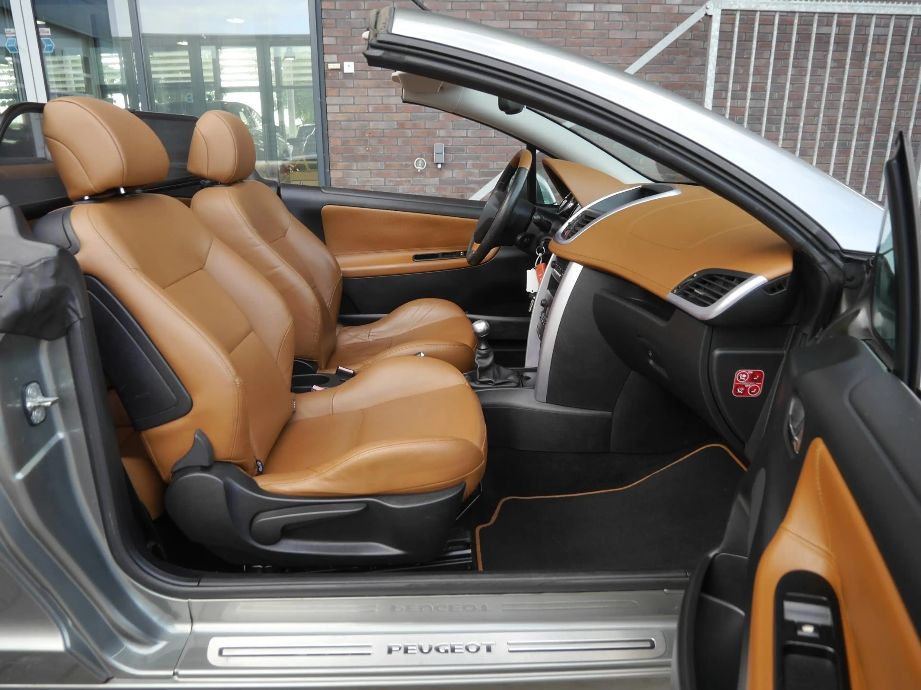 Peugeot 207 CC 1.6-16V T Féline | Cabrio | Hardtop | 150 PK | — photo 15
