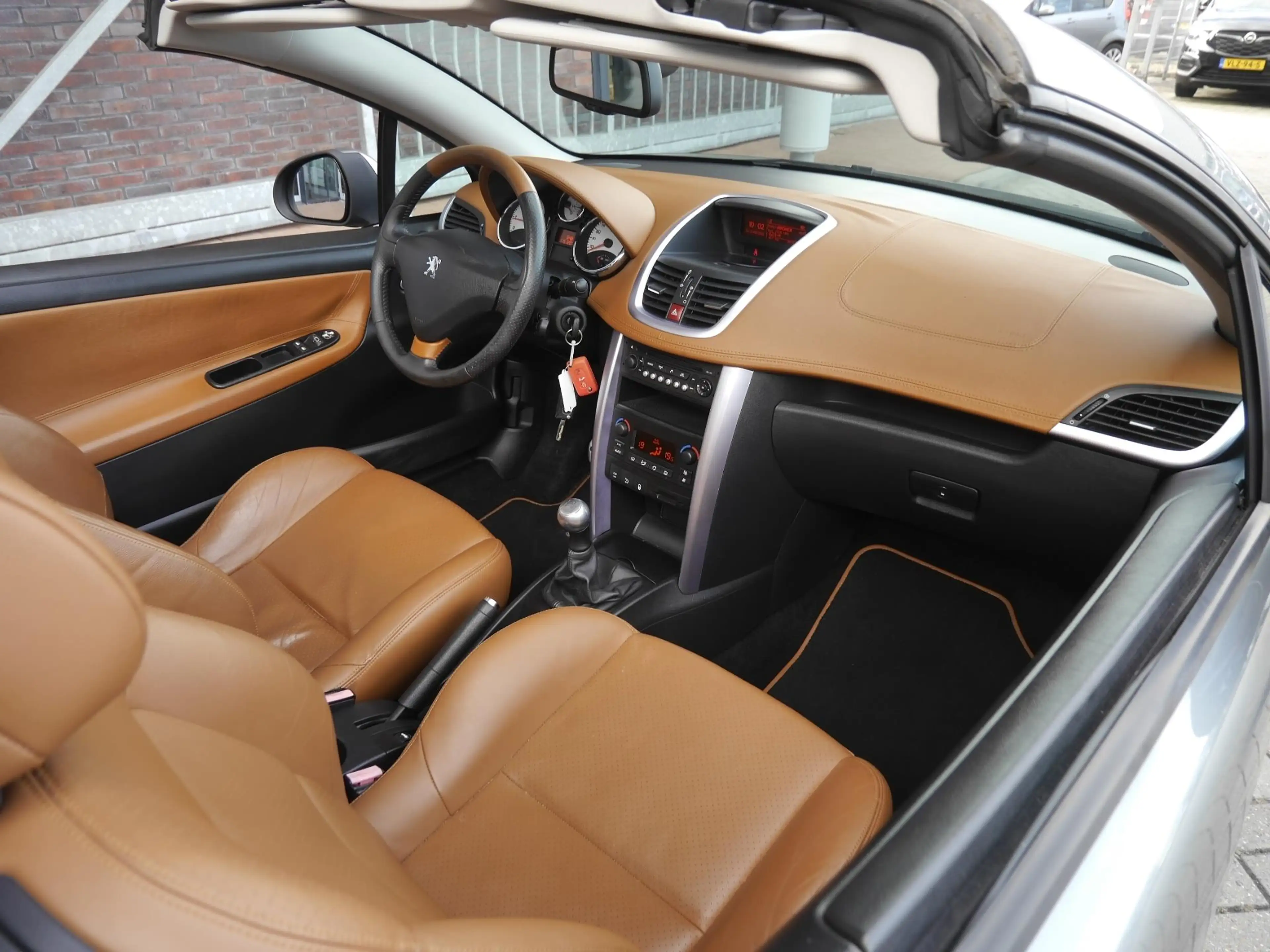 Peugeot 207 CC 1.6-16V T Féline | Cabrio | Hardtop | 150 PK | — photo 14