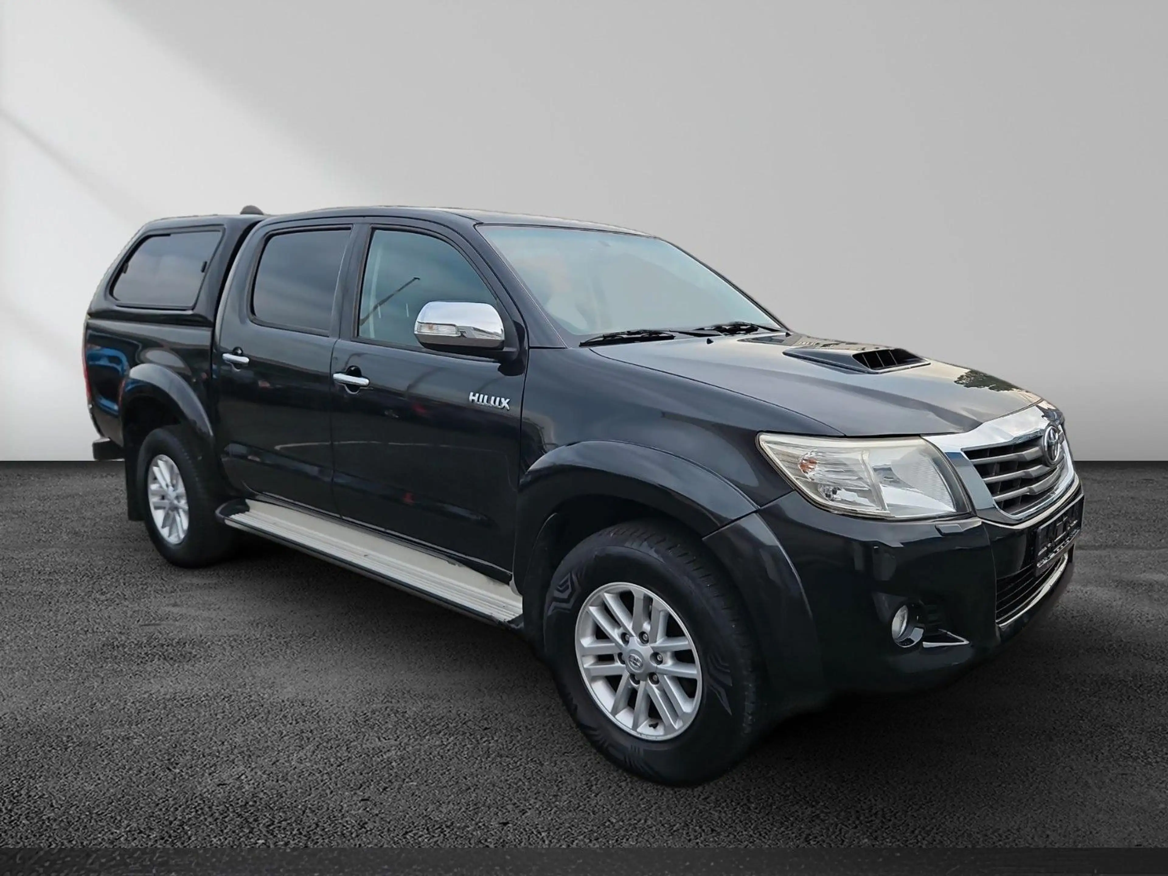Toyota Hilux Double Cab Comfort 4x4 — photo 7