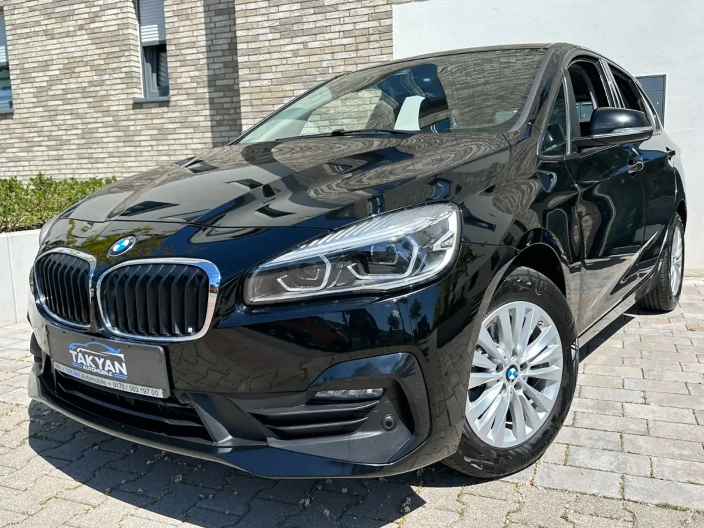 BMW 218 Advantage*Autom.*1.Hand*34 tkm Schwarz - 1
