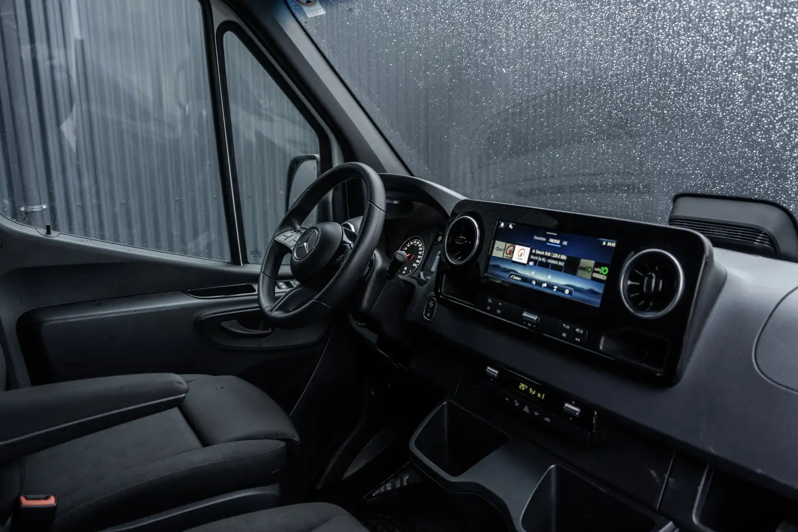 Mercedes-Benz Sprinter 317 CDI L2H2 | Mbux | Facelift | Navi | Camera | A Wit - 2