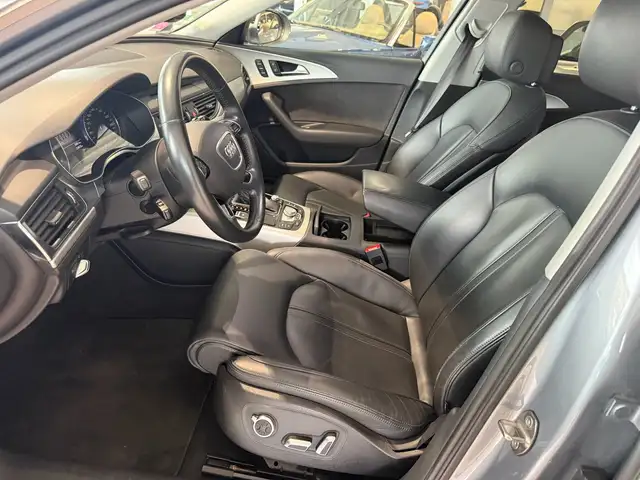 Audi A6 Avant view 9